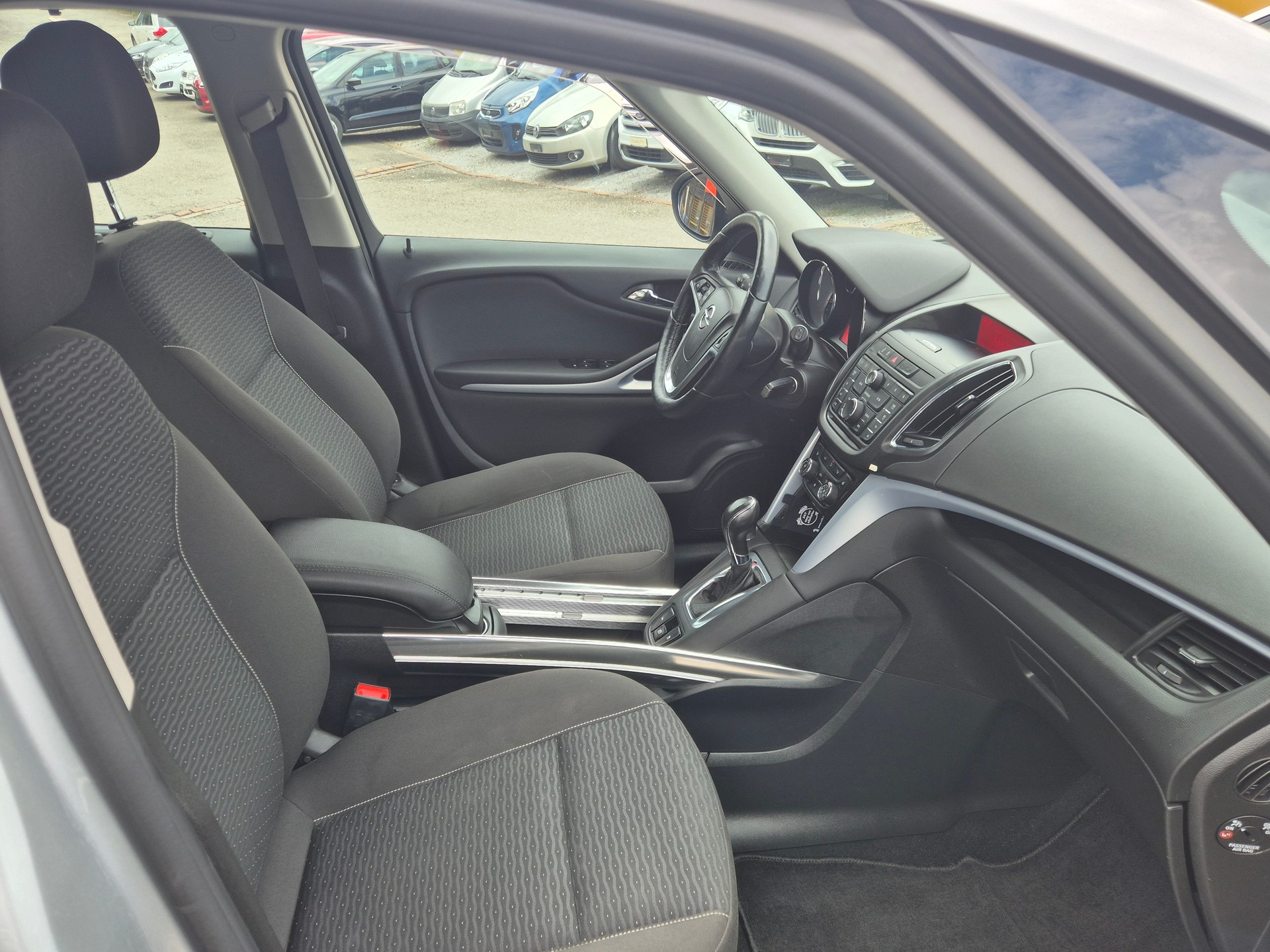 OPEL Zafira Tourer 1.4i 16V Turbo Drive Automatic-image-5