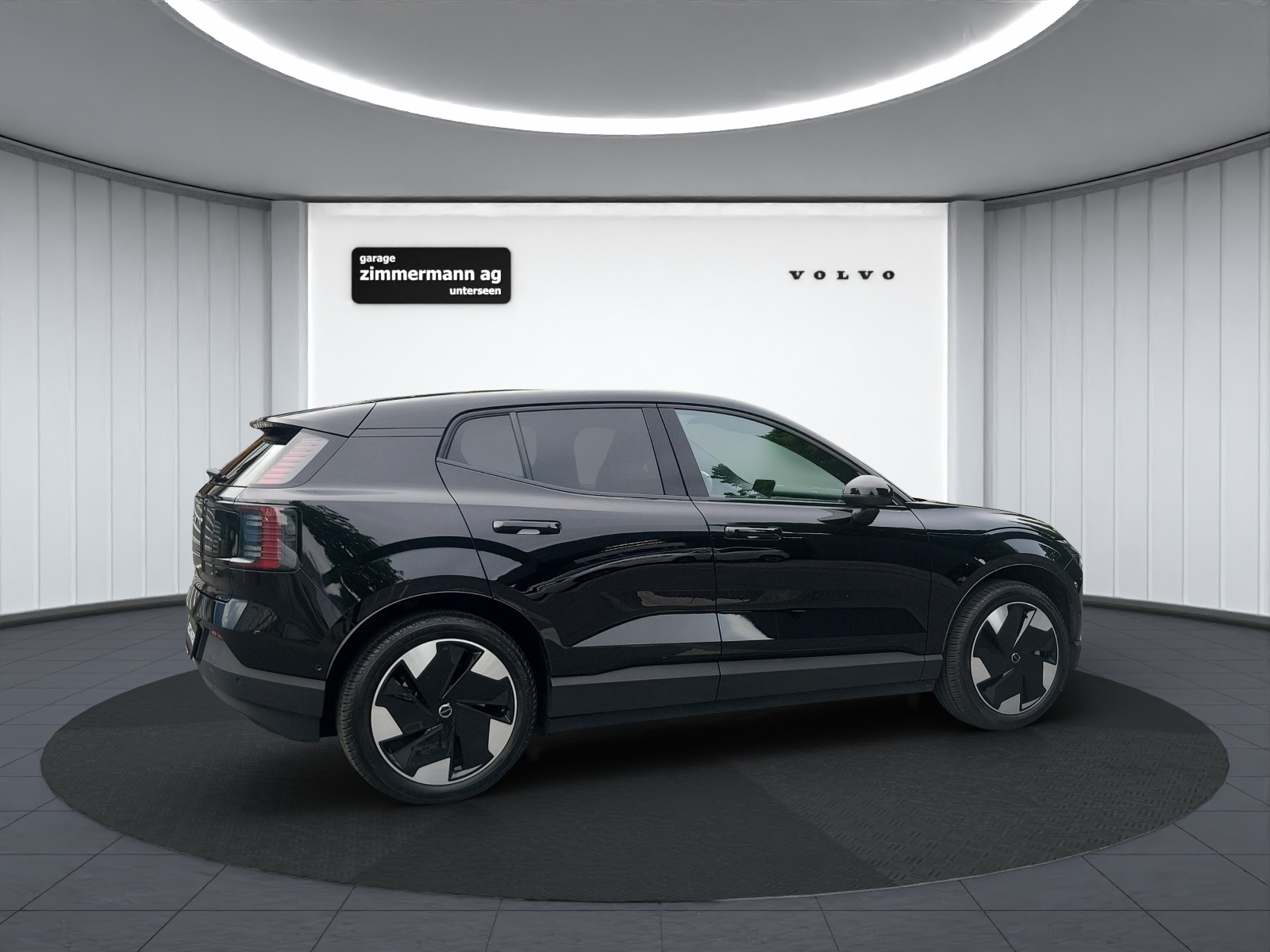 VOLVO EX 30 E60 Twin Ultra Performance AWD-image-5