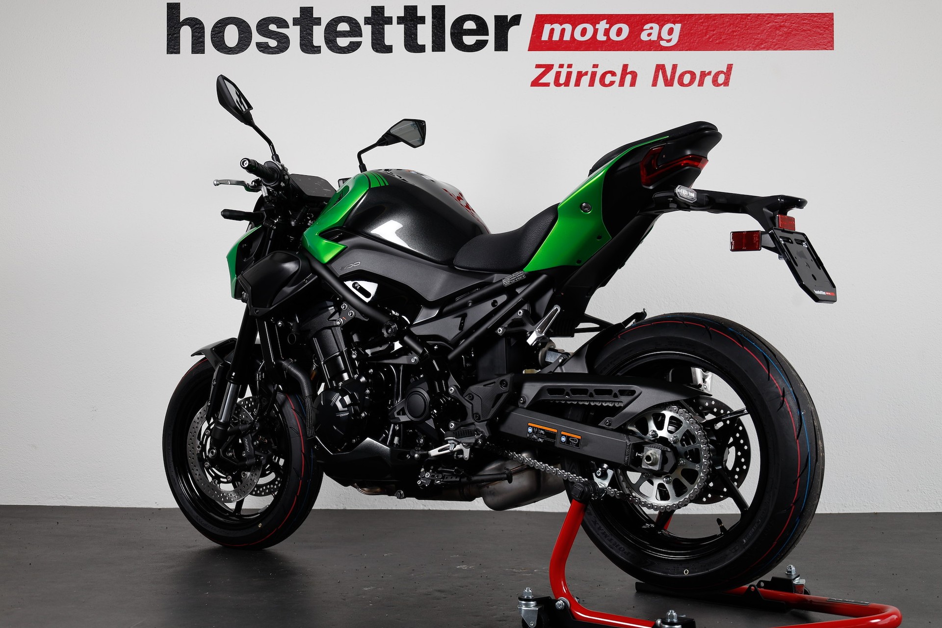 KAWASAKI Z900 70 kW-showroom-element-3