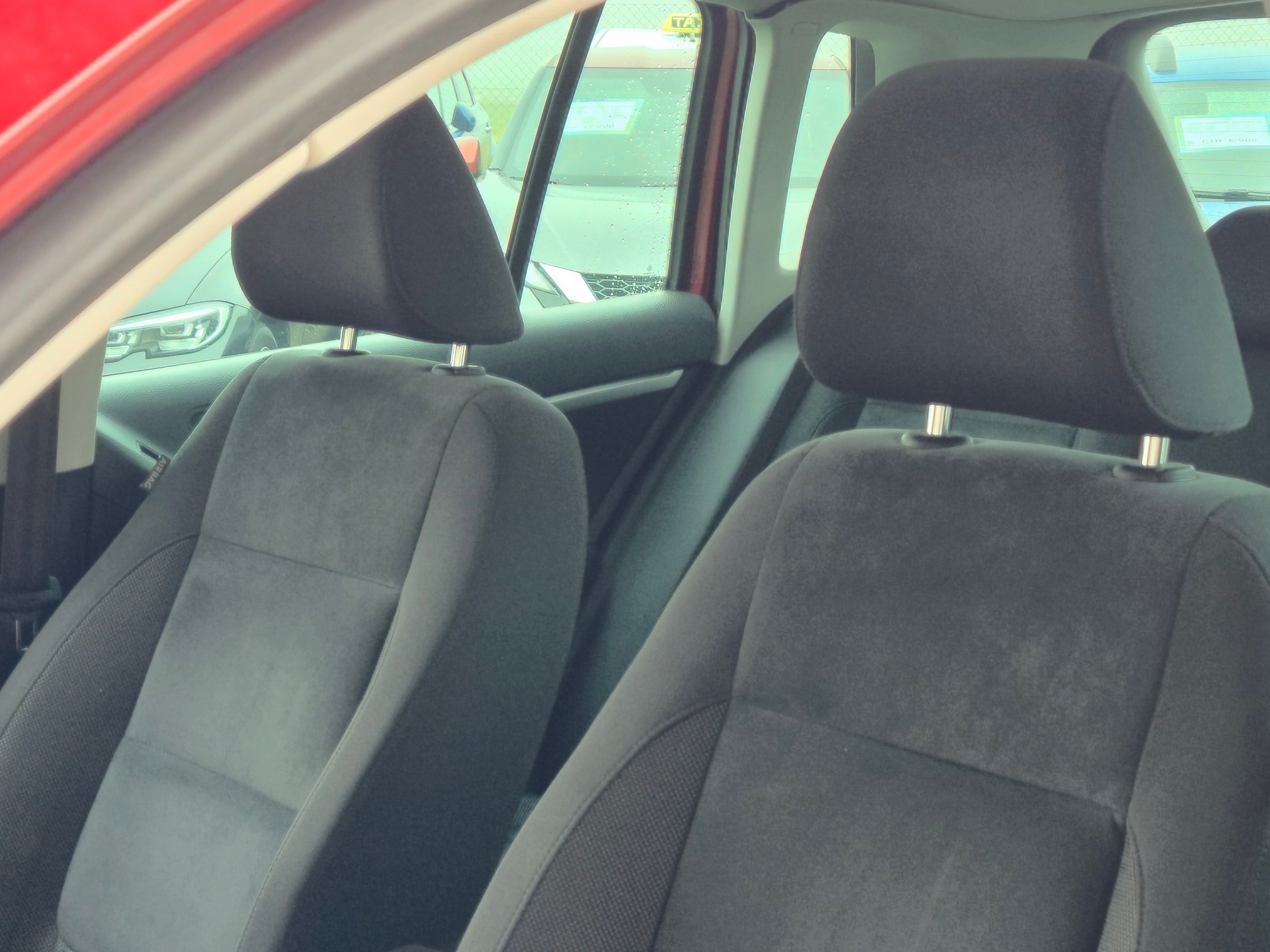VW Tiguan 2.0 TSI Sport&Style 4Motion DSG-image-13