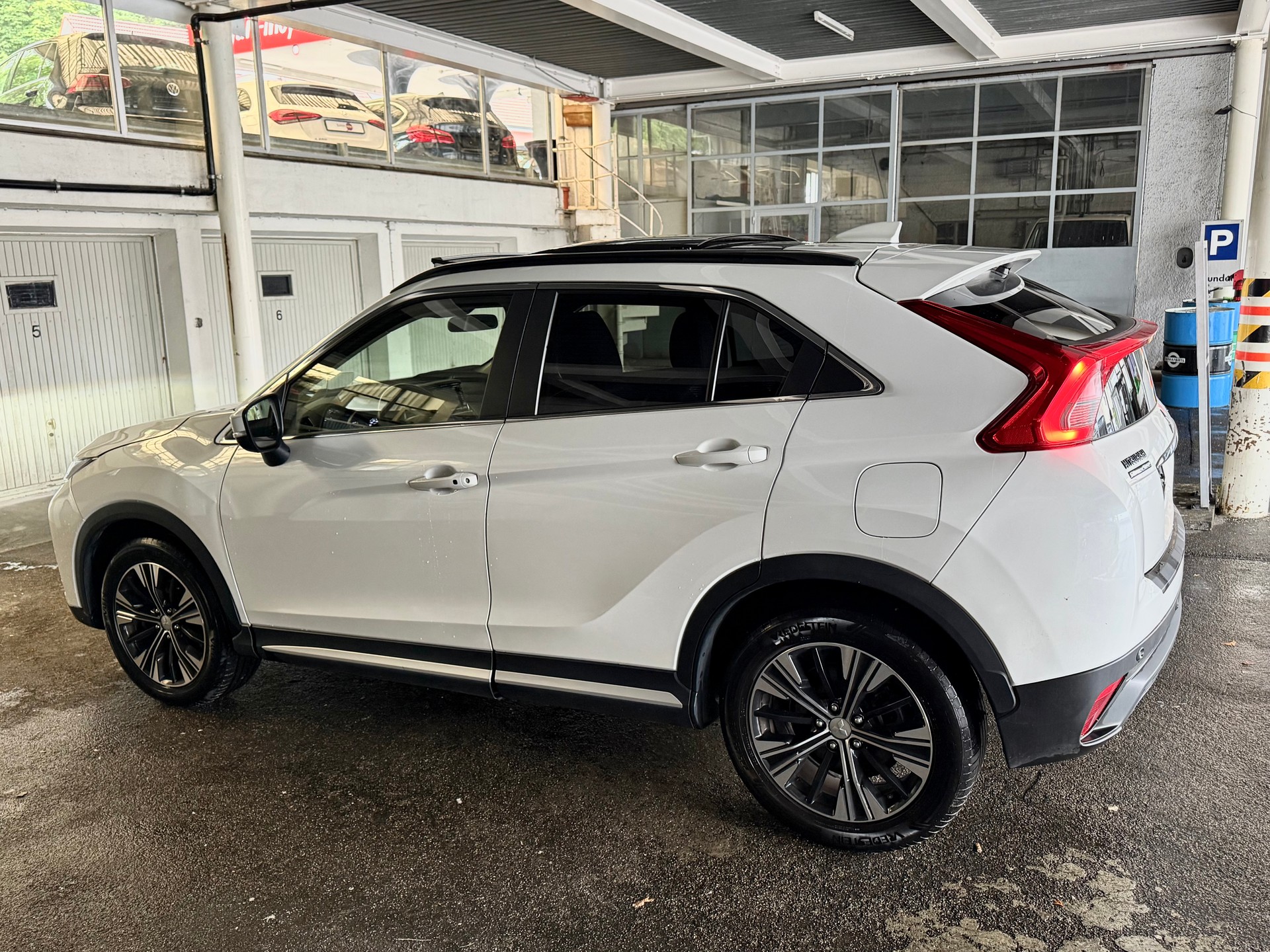 MITSUBISHI Eclipse Cross 1.5 T-Mivec Diamond 4WD CVT-image-8