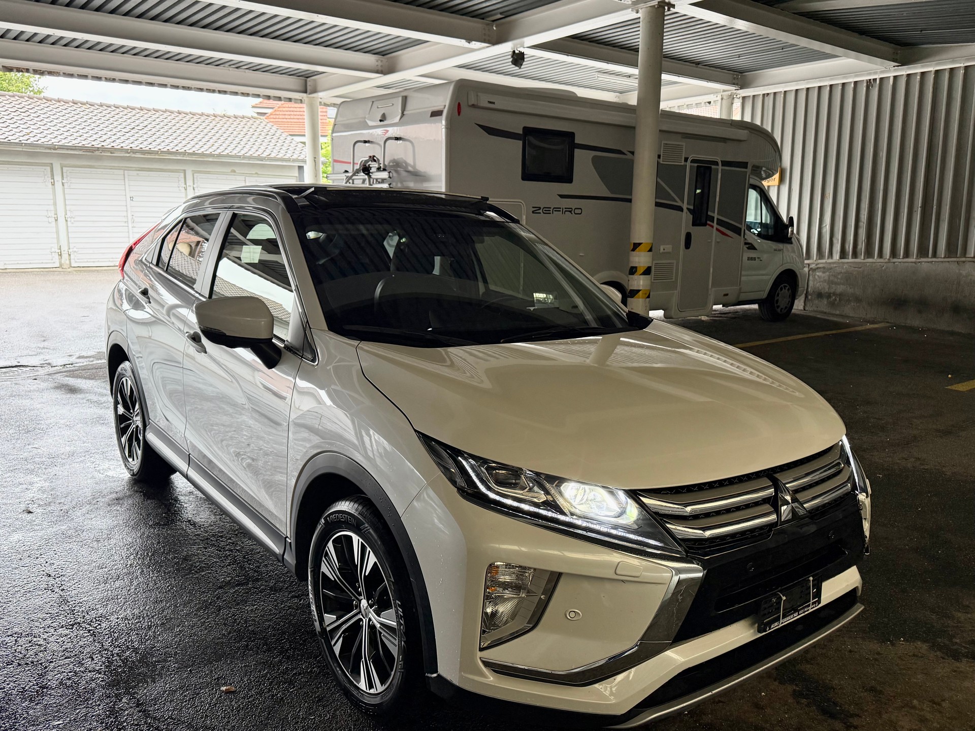 MITSUBISHI Eclipse Cross 1.5 T-Mivec Diamond 4WD CVT-image-0