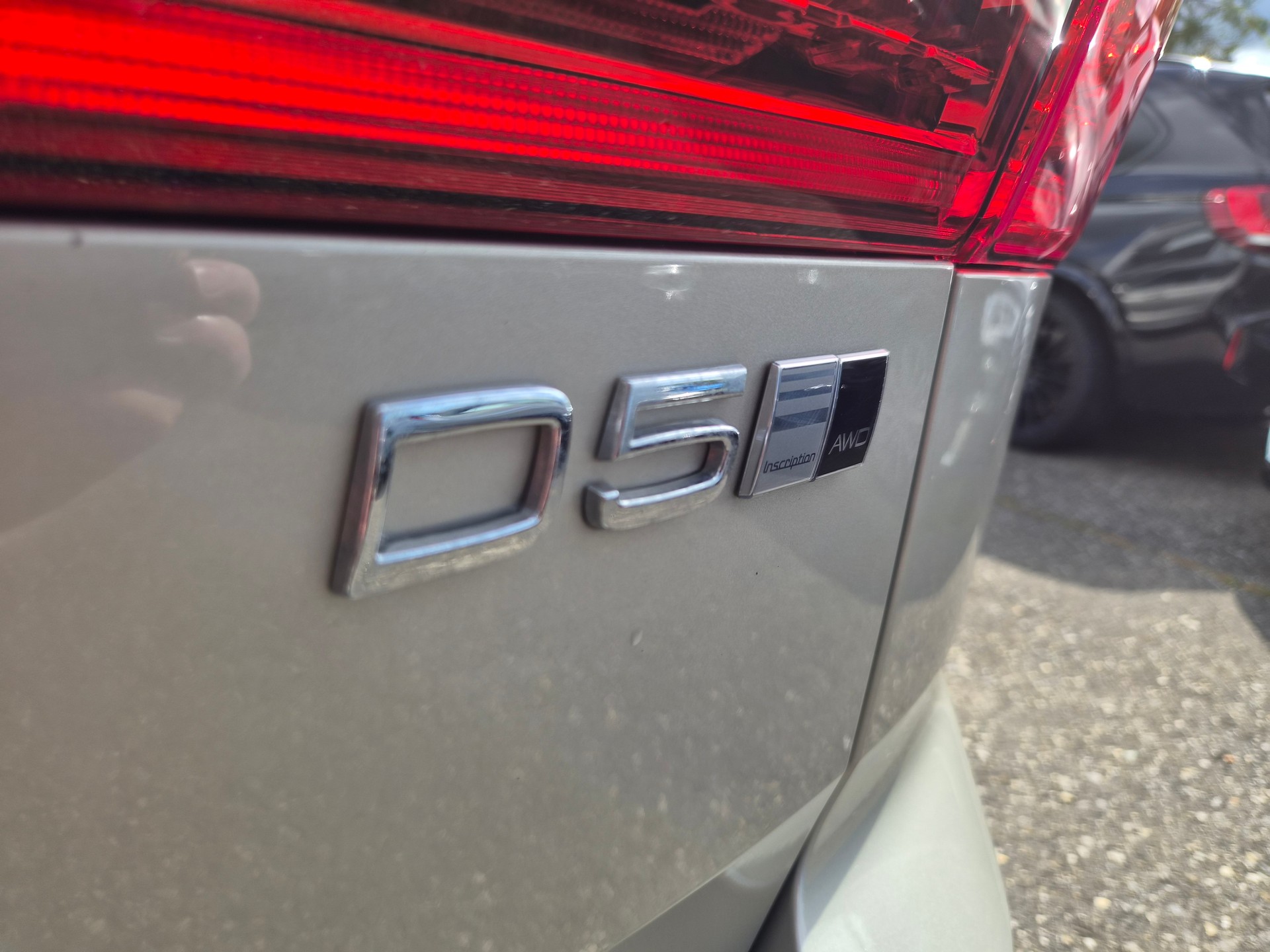 VOLVO XC60 D5 AWD Inscription Geartronic-image-26
