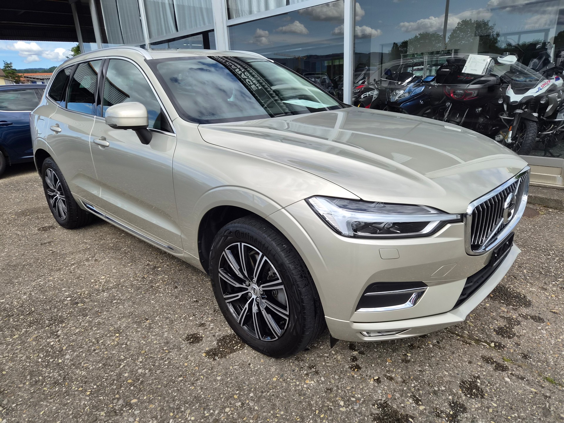 VOLVO XC60 D5 AWD Inscription Geartronic-image-0