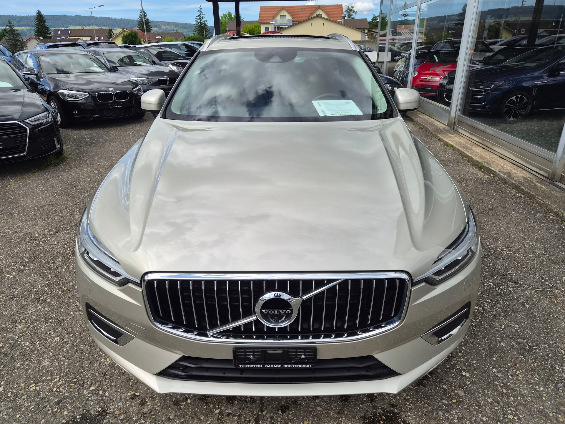 VOLVO XC60 D5 AWD Inscription Geartronic-image-1