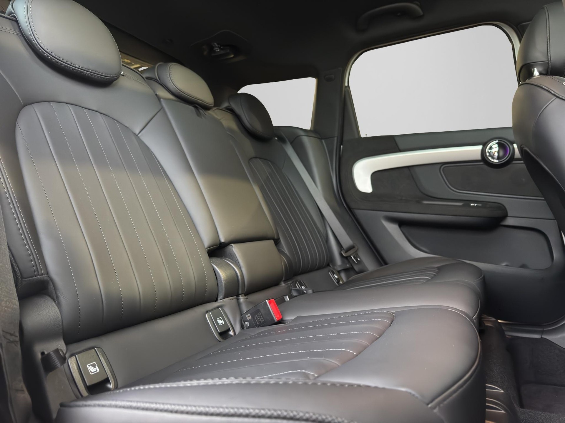 MINI Countryman JCW ALL4-image-19