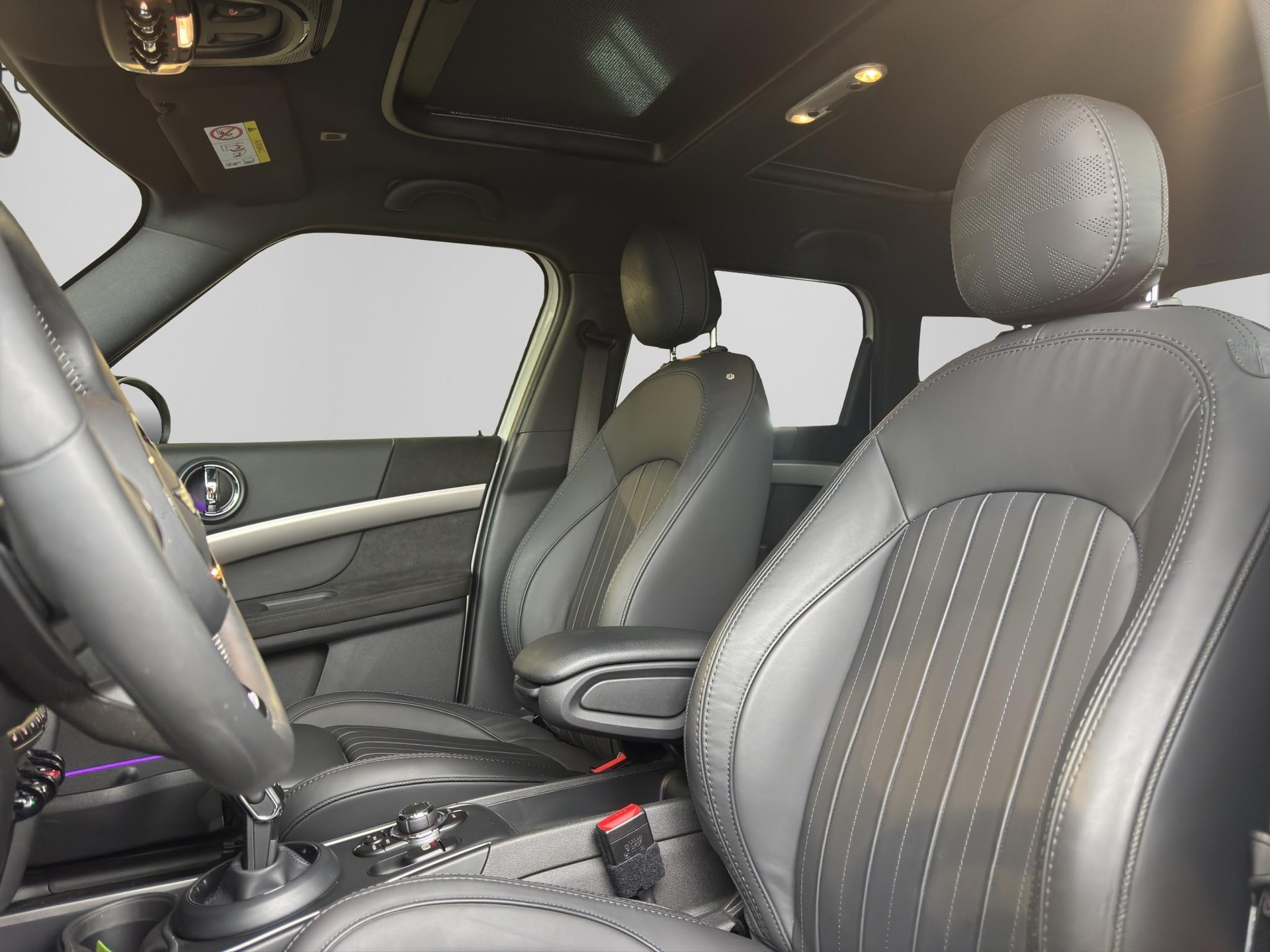 MINI Countryman JCW ALL4-image-10
