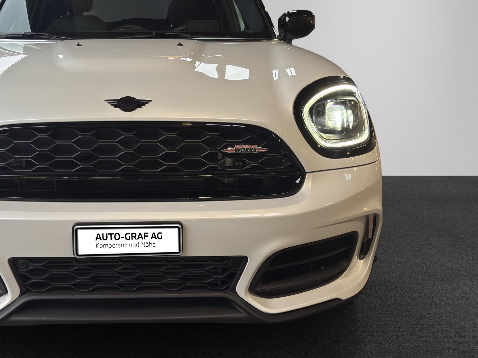 MINI Countryman JCW ALL4-image-8