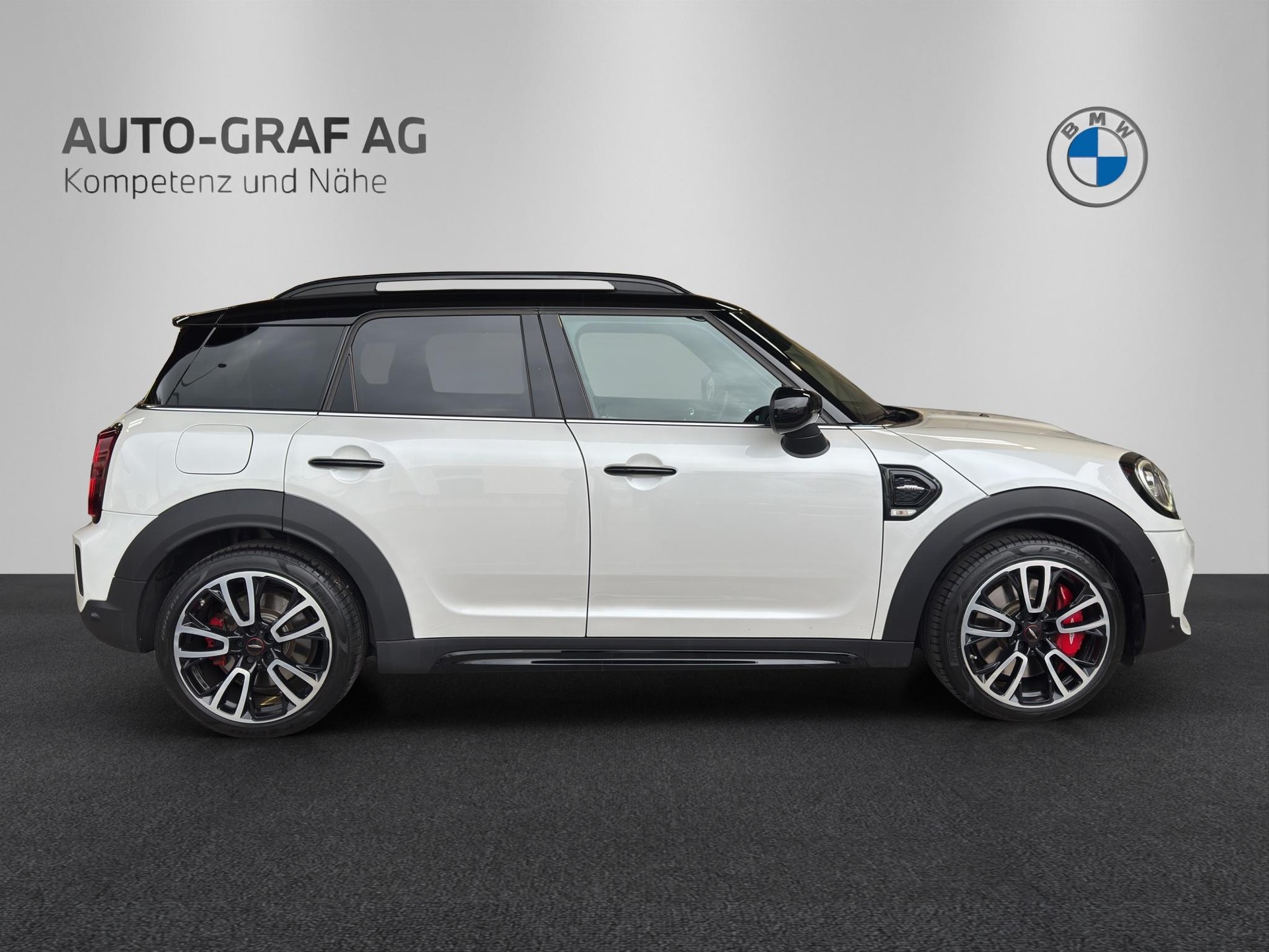 MINI Countryman JCW ALL4-image-5