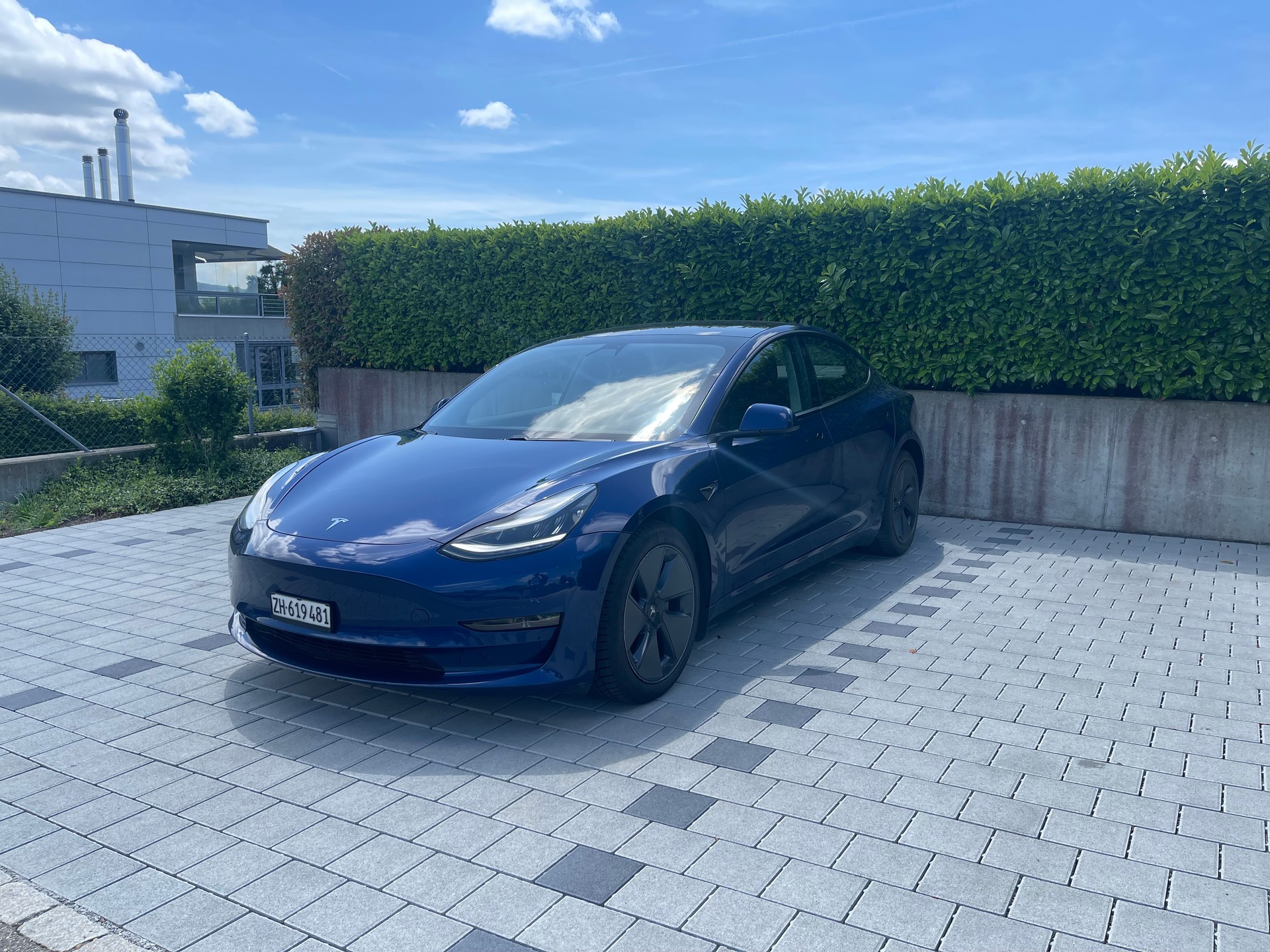 TESLA Long Range D-image-0