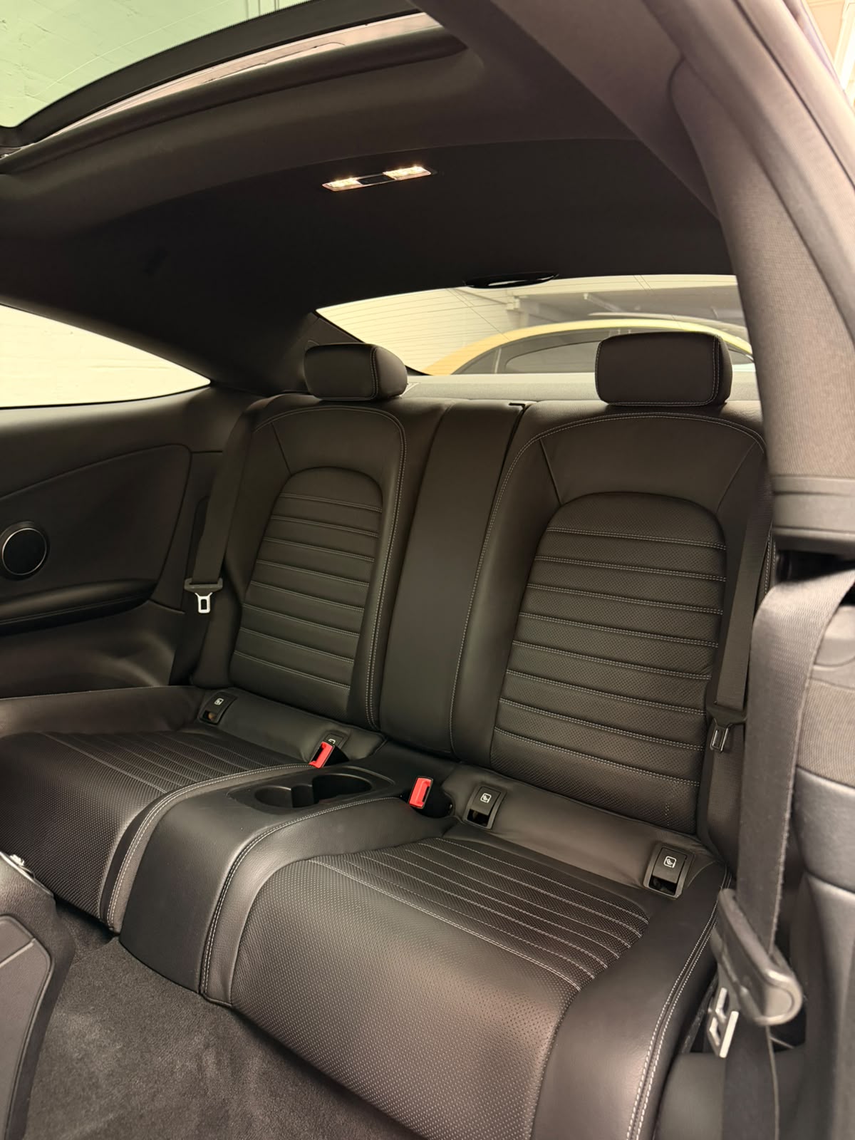 MERCEDES-BENZ C 300 Coupé AMG Line 9G-tronic-image-13