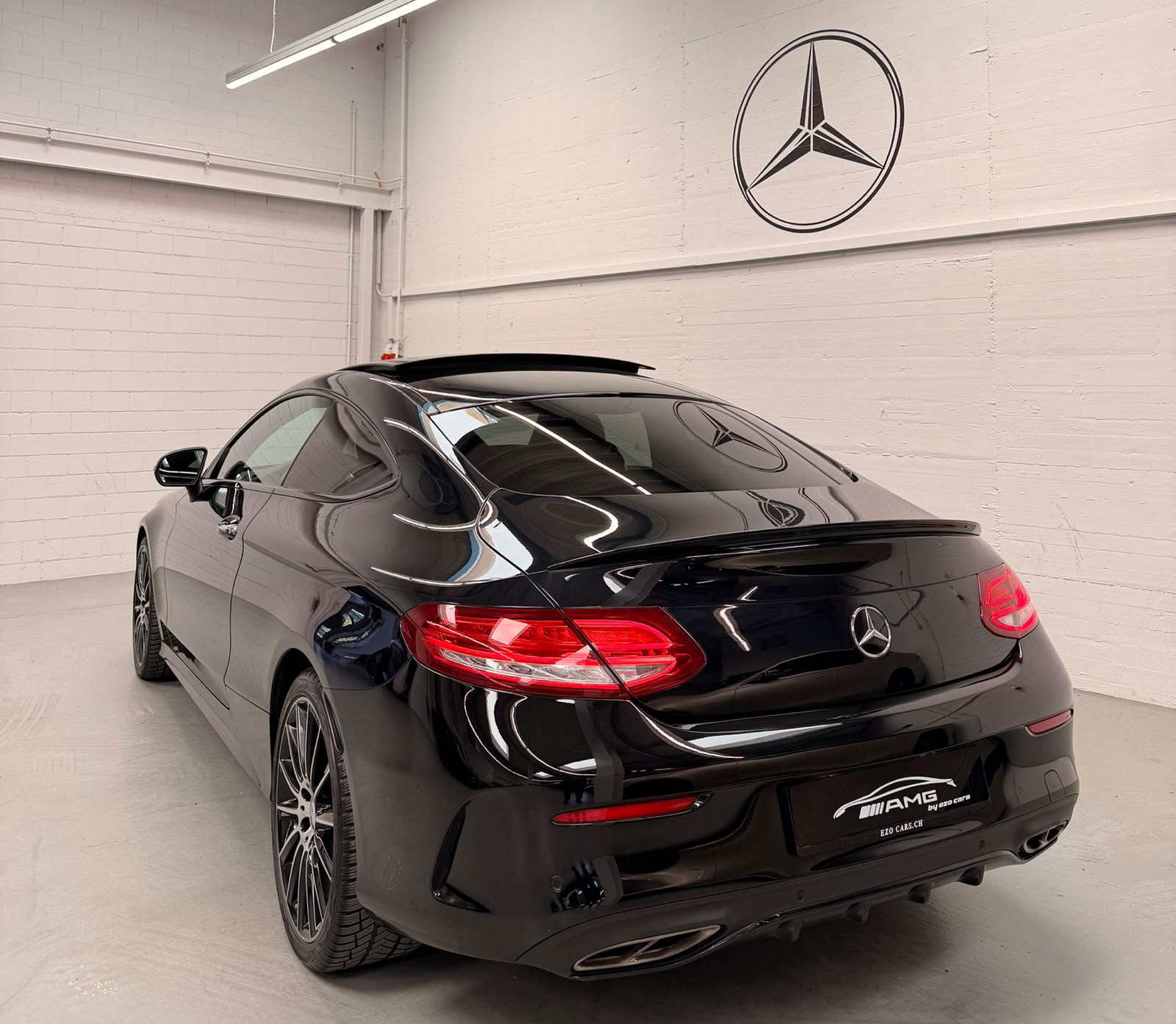 MERCEDES-BENZ C 300 Coupé AMG Line 9G-tronic-image-6