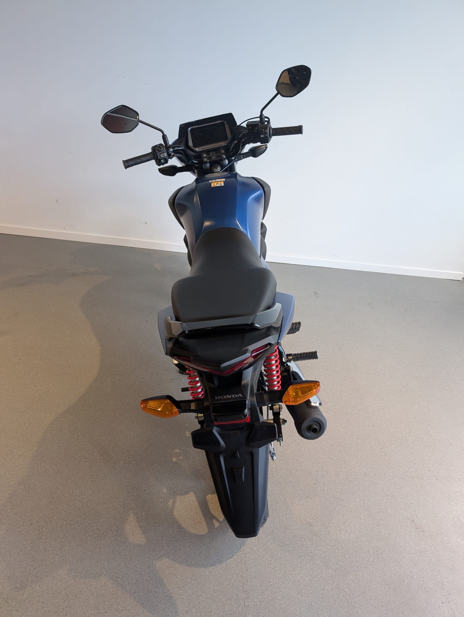 HONDA CBF 125 M-image-3