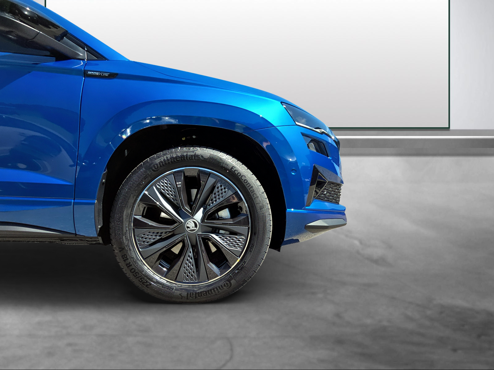 SKODA Karoq 2.0 TSI SportLine 4x4 DSG-image-14