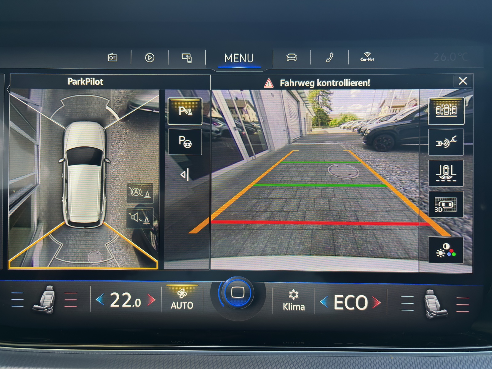 VW Touareg 3.0 TDI R Line Tiptronic mit AHK, Allradlenkung, Panorama-Ausstell-/Schiebedach & Standheizung-image-21
