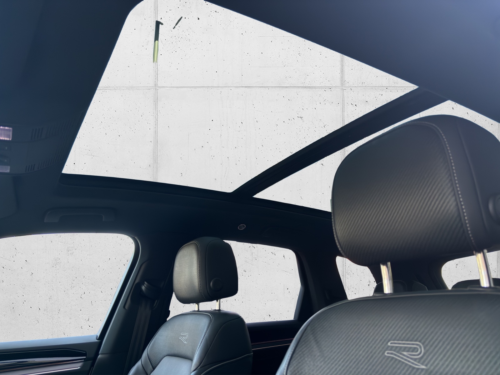VW Touareg 3.0 TDI R Line Tiptronic mit AHK, Allradlenkung, Panorama-Ausstell-/Schiebedach & Standheizung-image-28