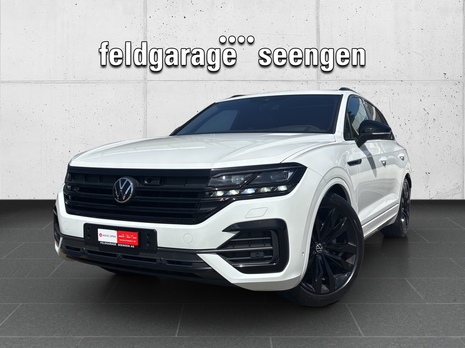 VW Touareg 3.0 TDI R Line Tiptronic mit AHK, Allradlenkung, Panorama-Ausstell-/Schiebedach & Standheizung-image-0