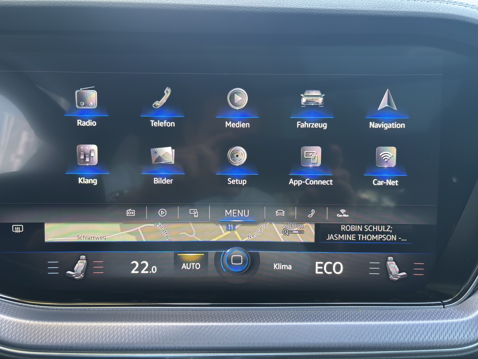 VW Touareg 3.0 TDI R Line Tiptronic mit AHK, Allradlenkung, Panorama-Ausstell-/Schiebedach & Standheizung-image-18