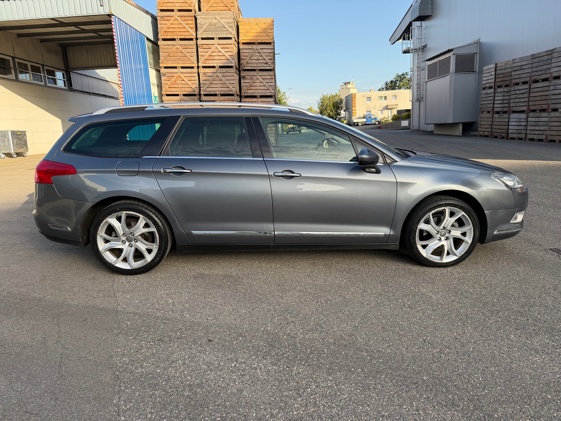 CITROEN C5 Tourer 2.0 HDi Exclusive Automatic-image-4
