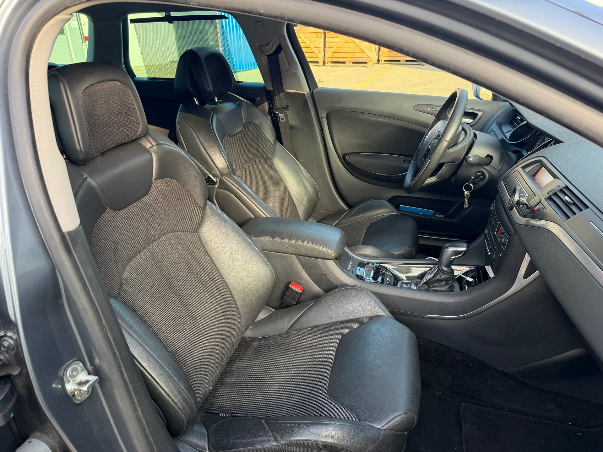 CITROEN C5 Tourer 2.0 HDi Exclusive Automatic-image-8