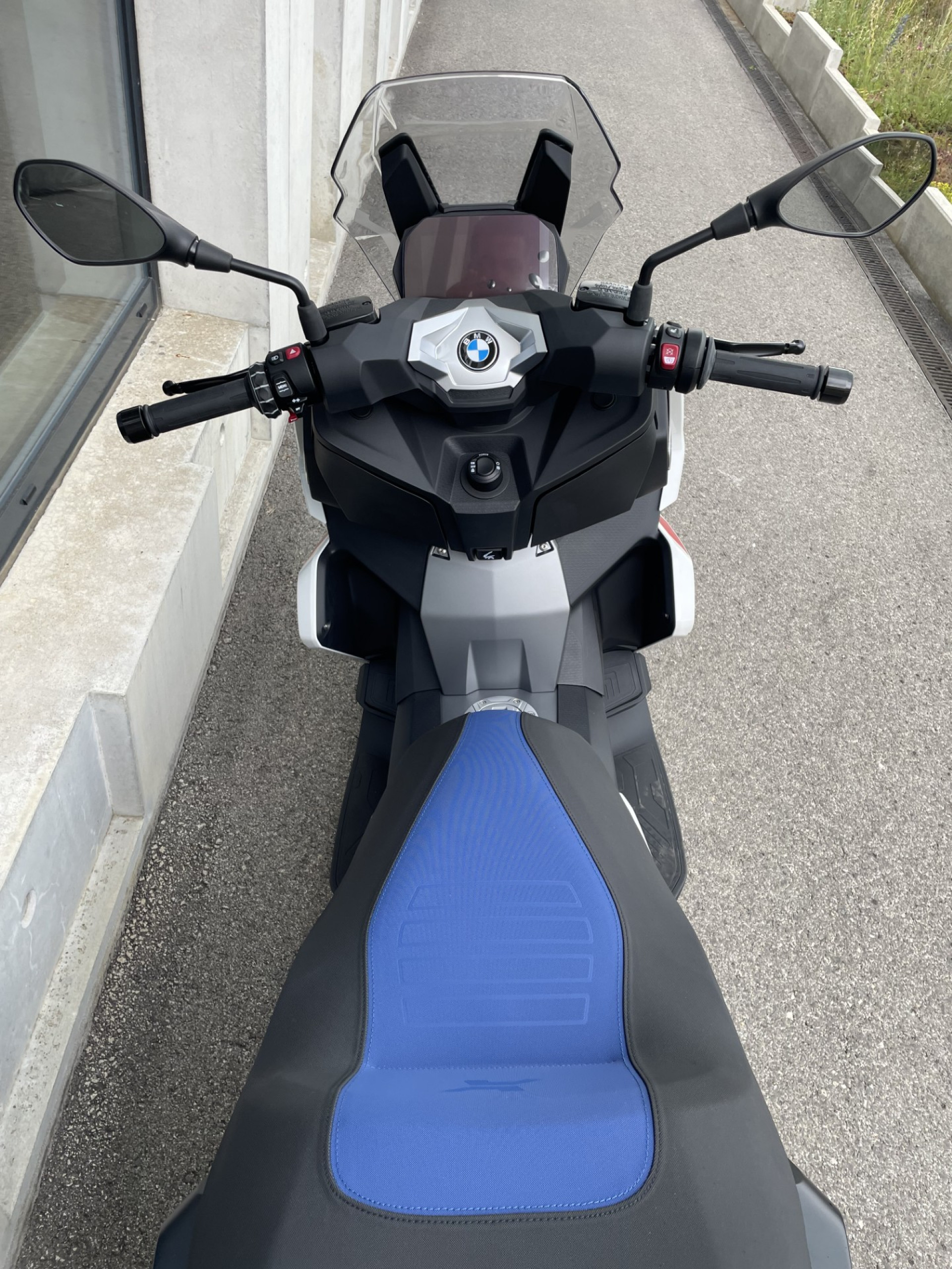 BMW C 400 X Sport-image-4