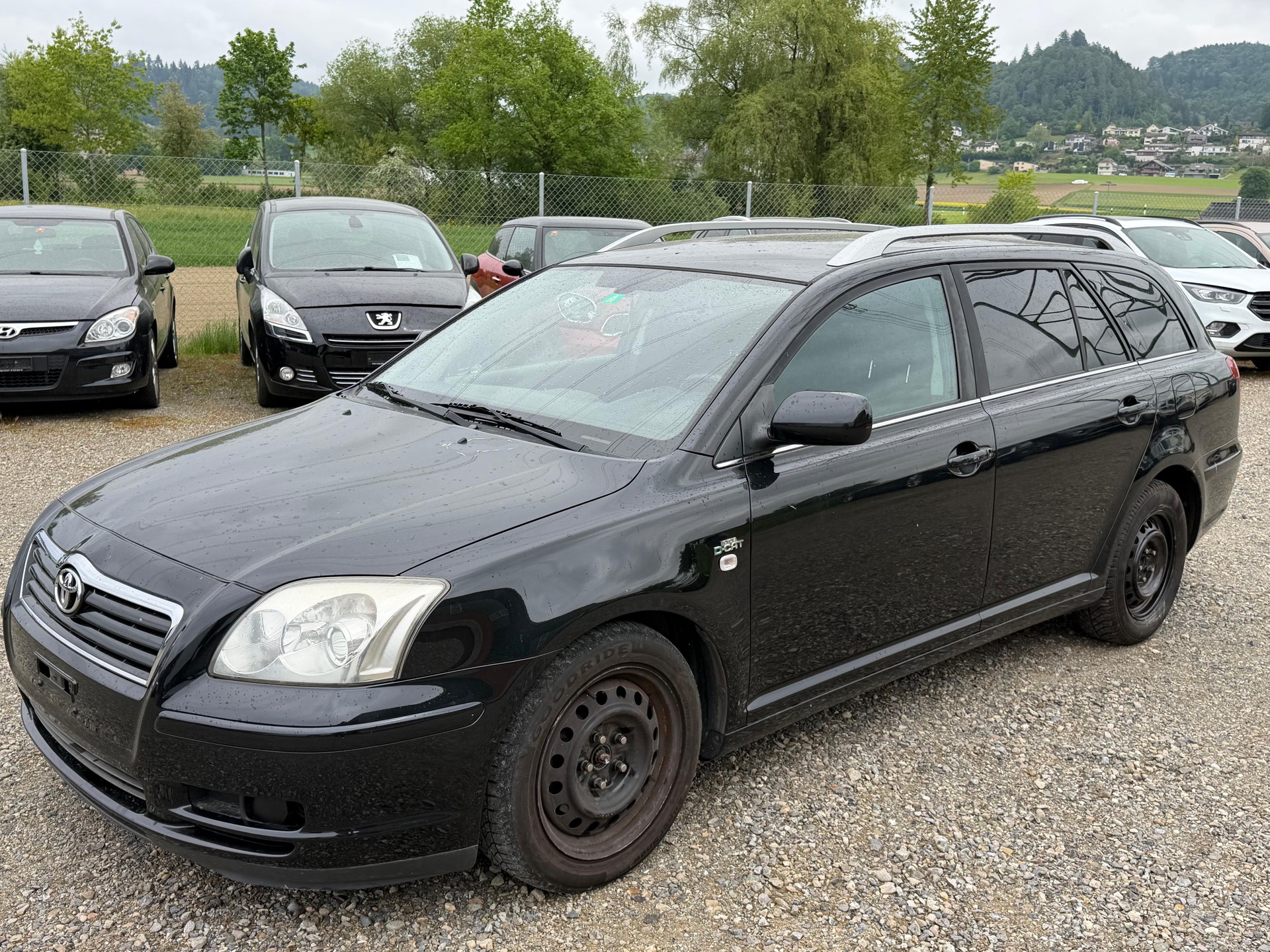 TOYOTA Avensis 2.2D-4 D-CAT-image-1