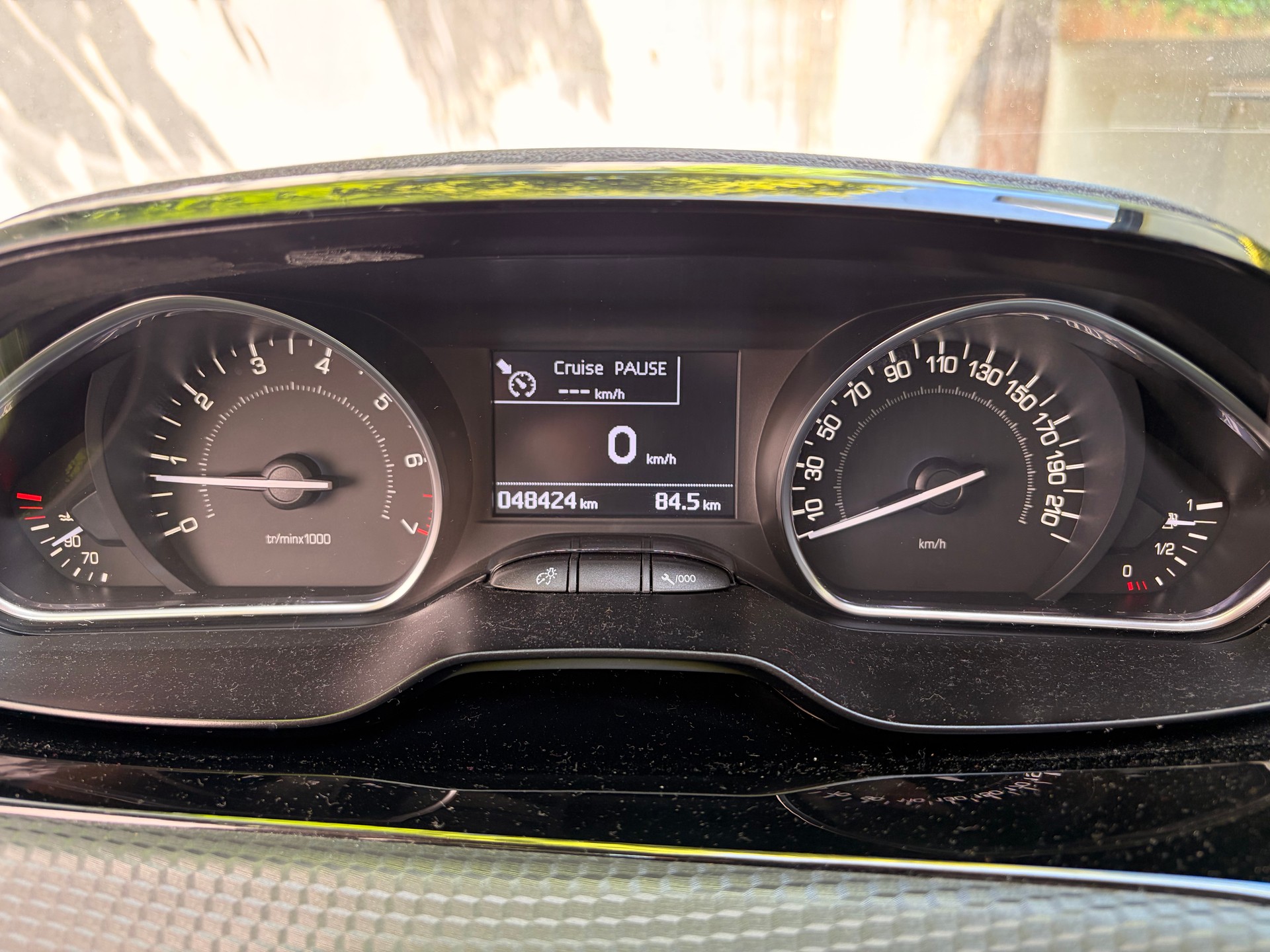 PEUGEOT 1.2 PureTech Allure S/S-image-4