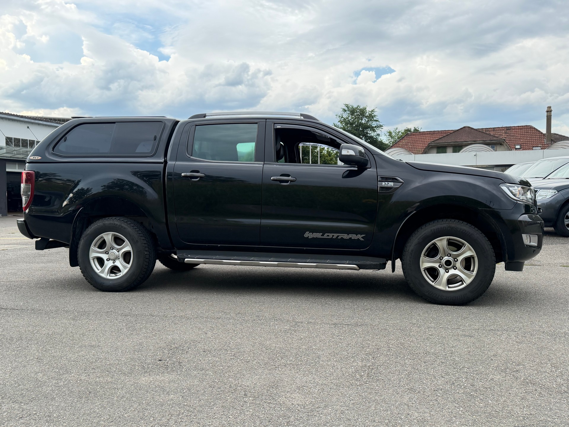 FORD Ranger Wildtrak 3.2 TDCi 4x4 A-image-1