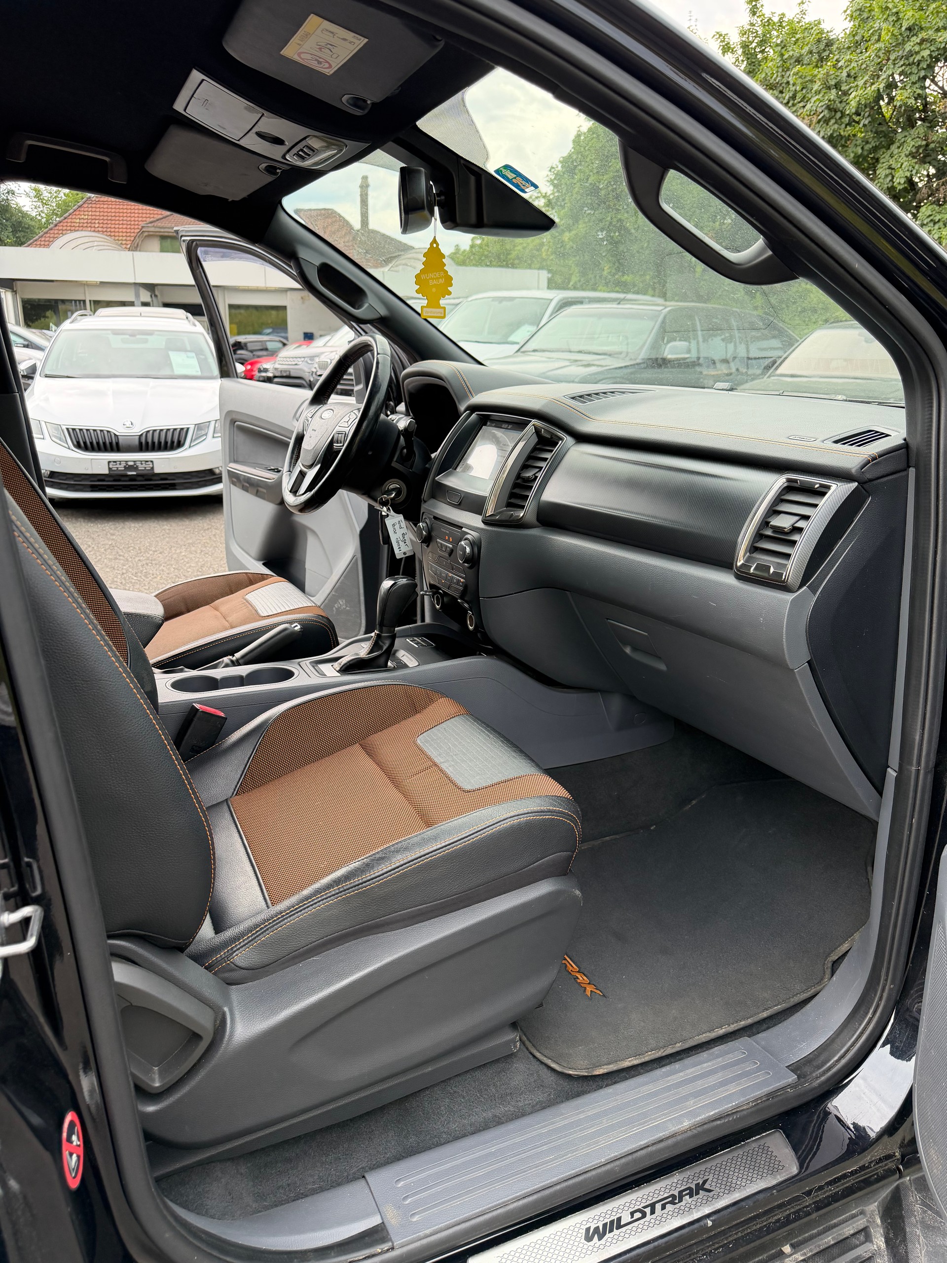 FORD Ranger Wildtrak 3.2 TDCi 4x4 A-image-12