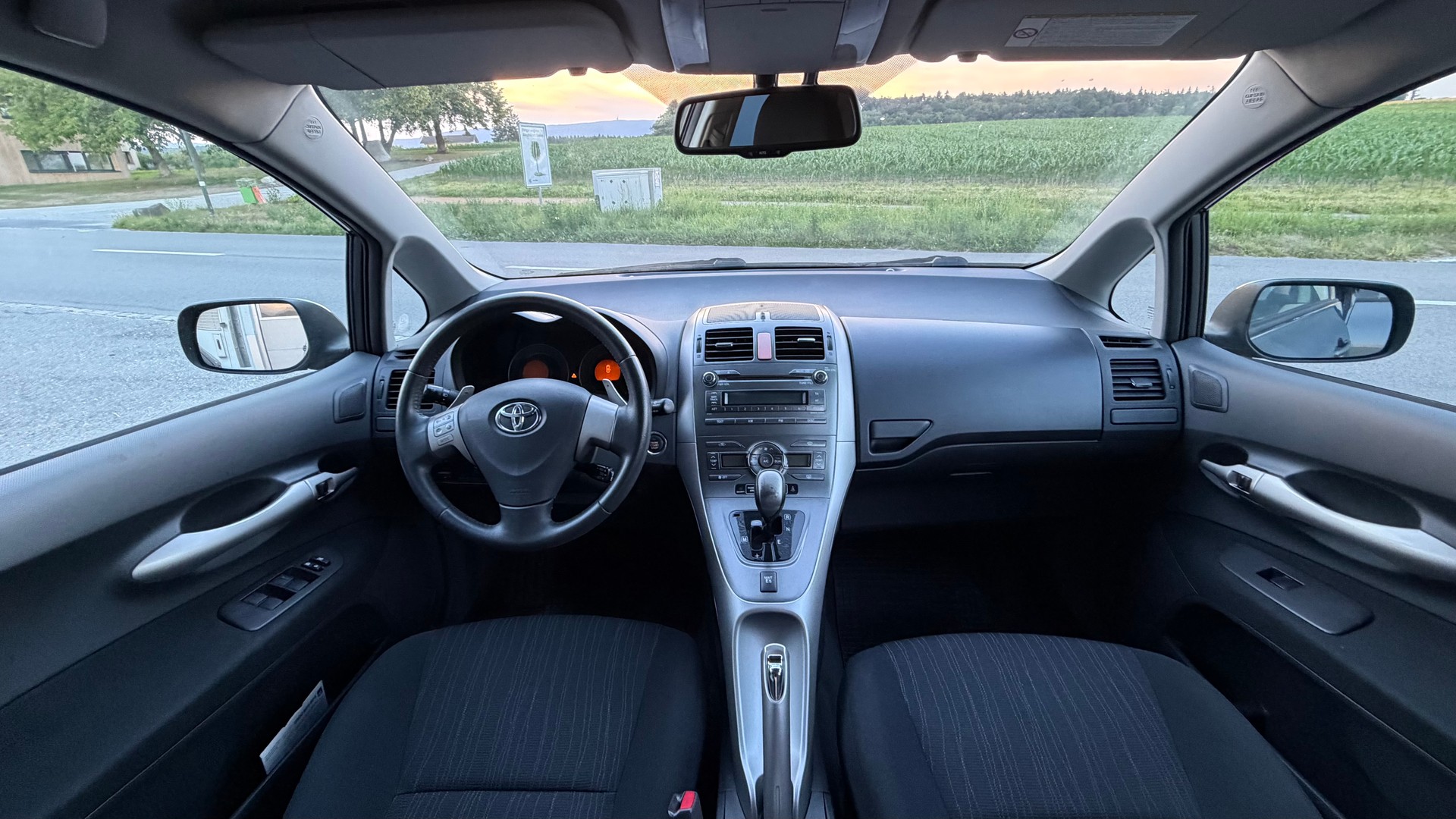 TOYOTA Auris 1.6 Linea Sol MultiMode-image-8
