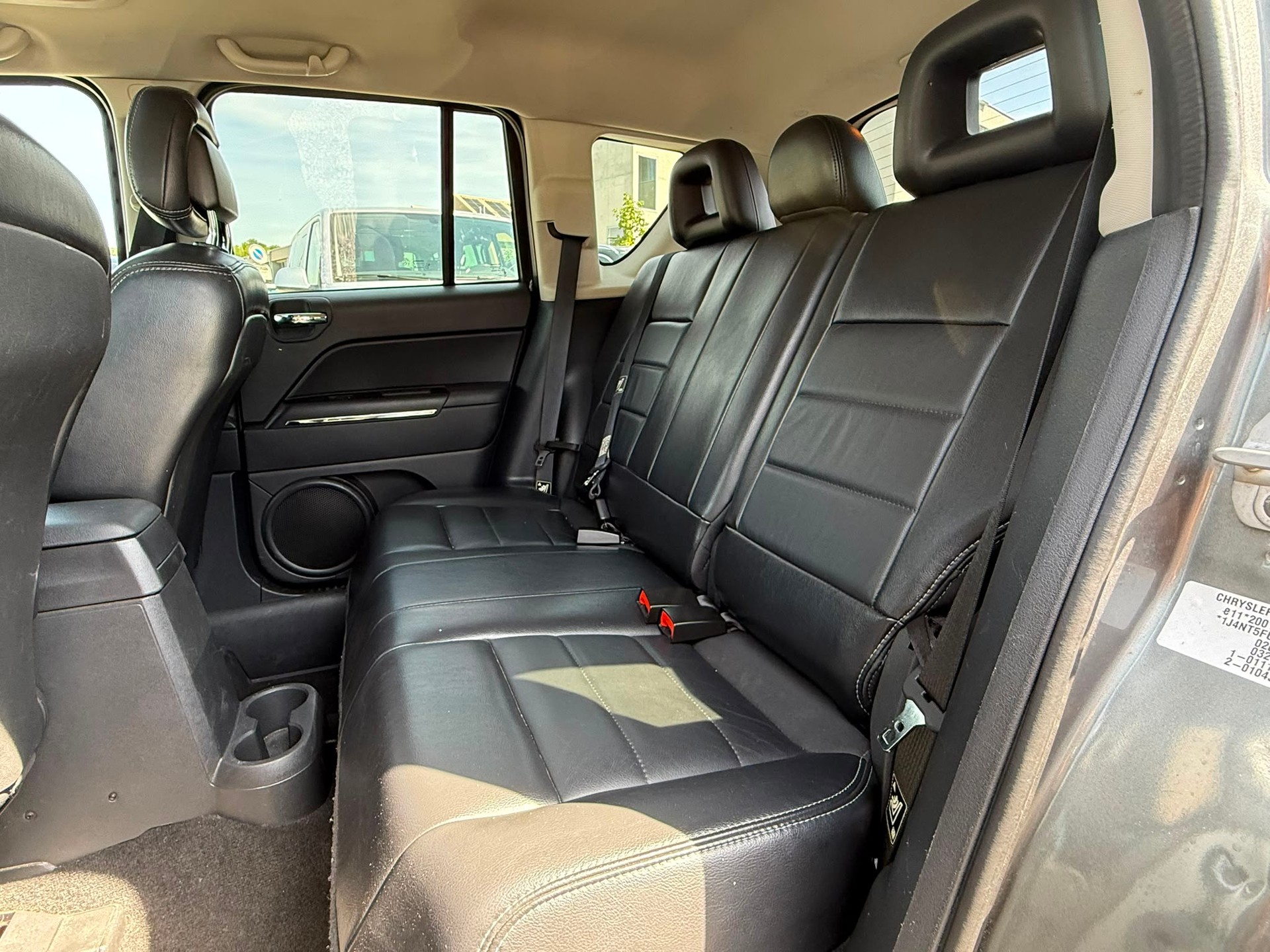 JEEP Compass 2.2 CRD Limited-image-9