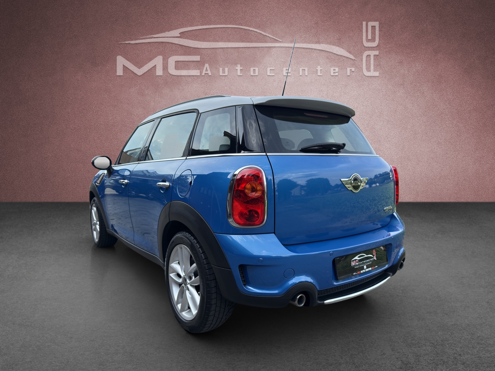 MINI Countryman Cooper S ALL4 Snowhill-image-2