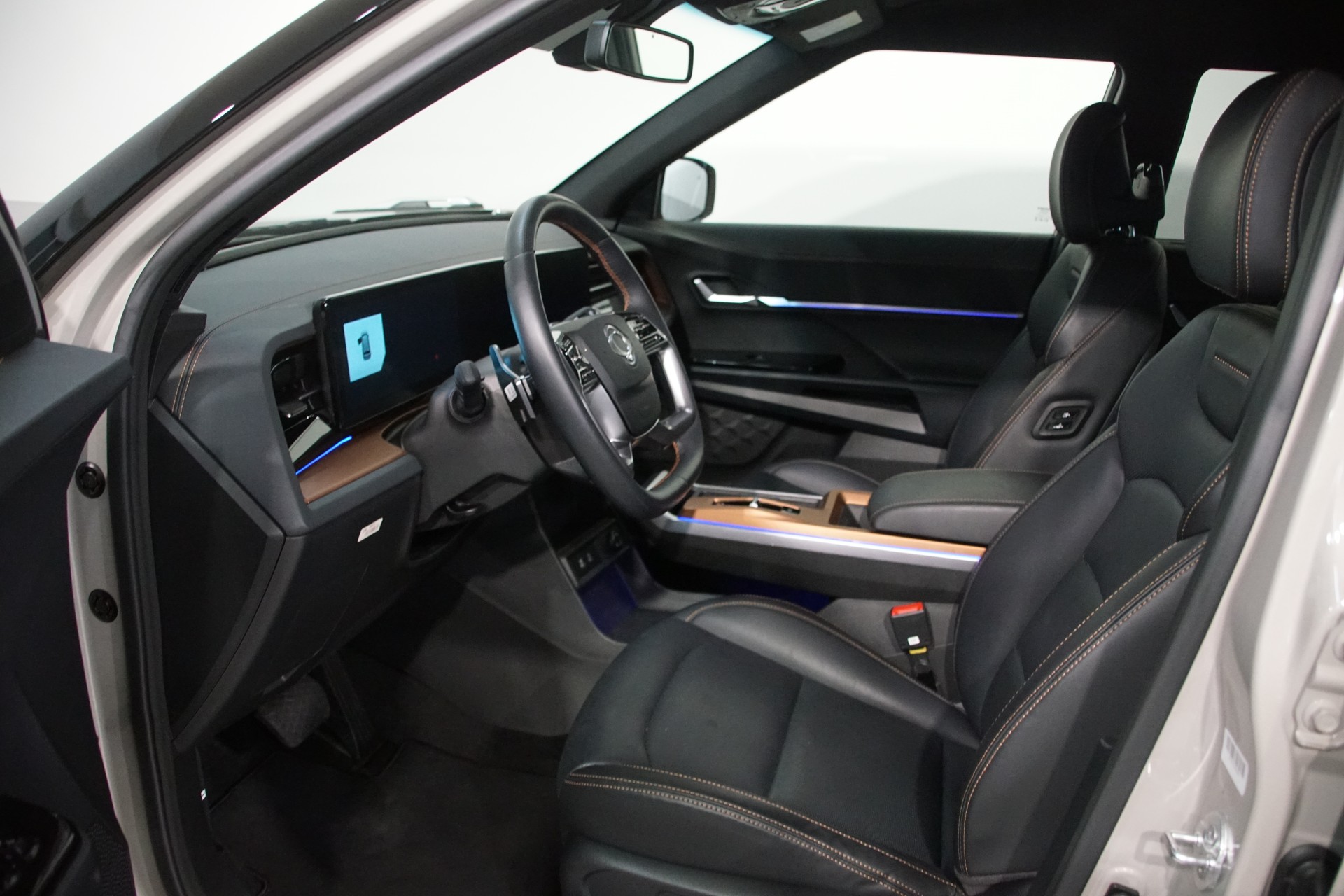 KGM-SsangYong Torres 1.5 TGDI Titanium 4WD AT Swiss-image-9