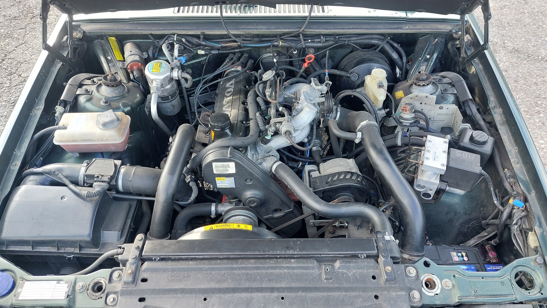 VOLVO 940 2.3 Polar S LPT-image-14