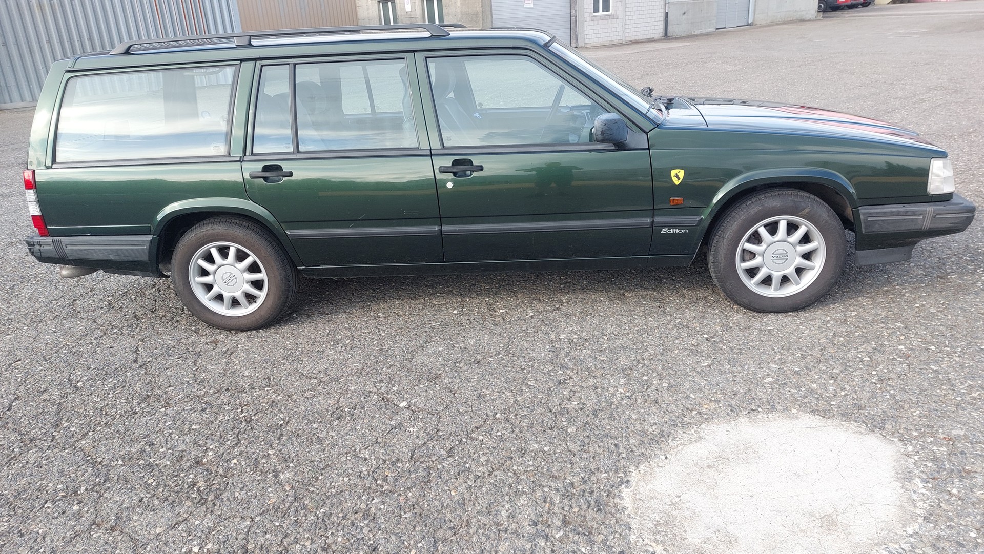 VOLVO 940 2.3 Polar S LPT-image-3