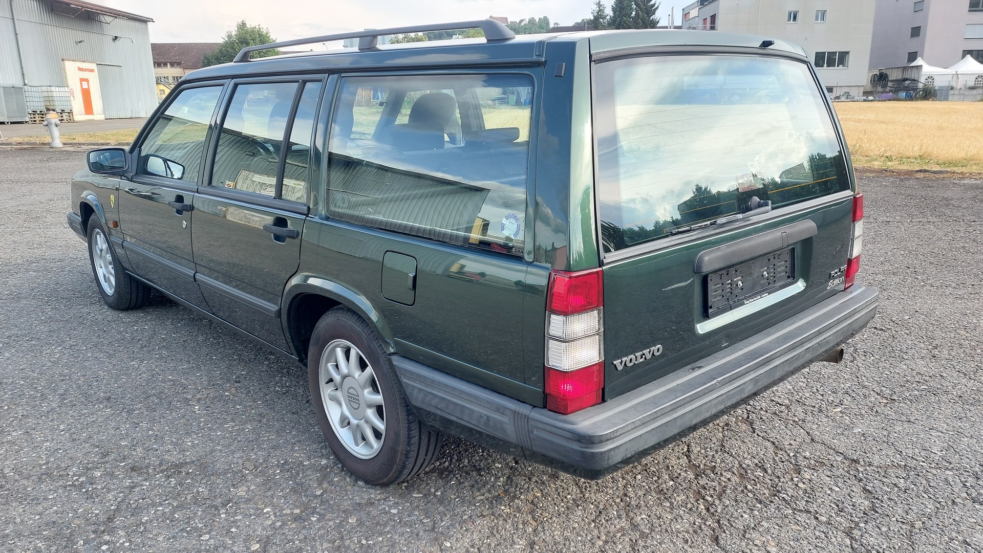 VOLVO 940 2.3 Polar S LPT-image-6