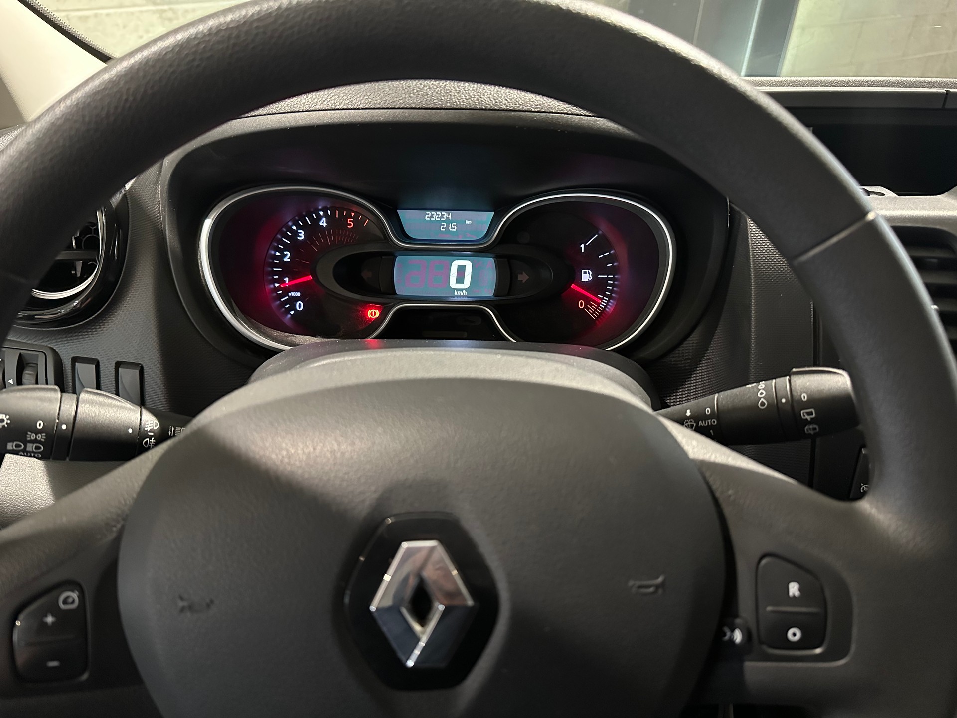 RENAULT Trafic dCi120 2.0 Business L1H1-image-7