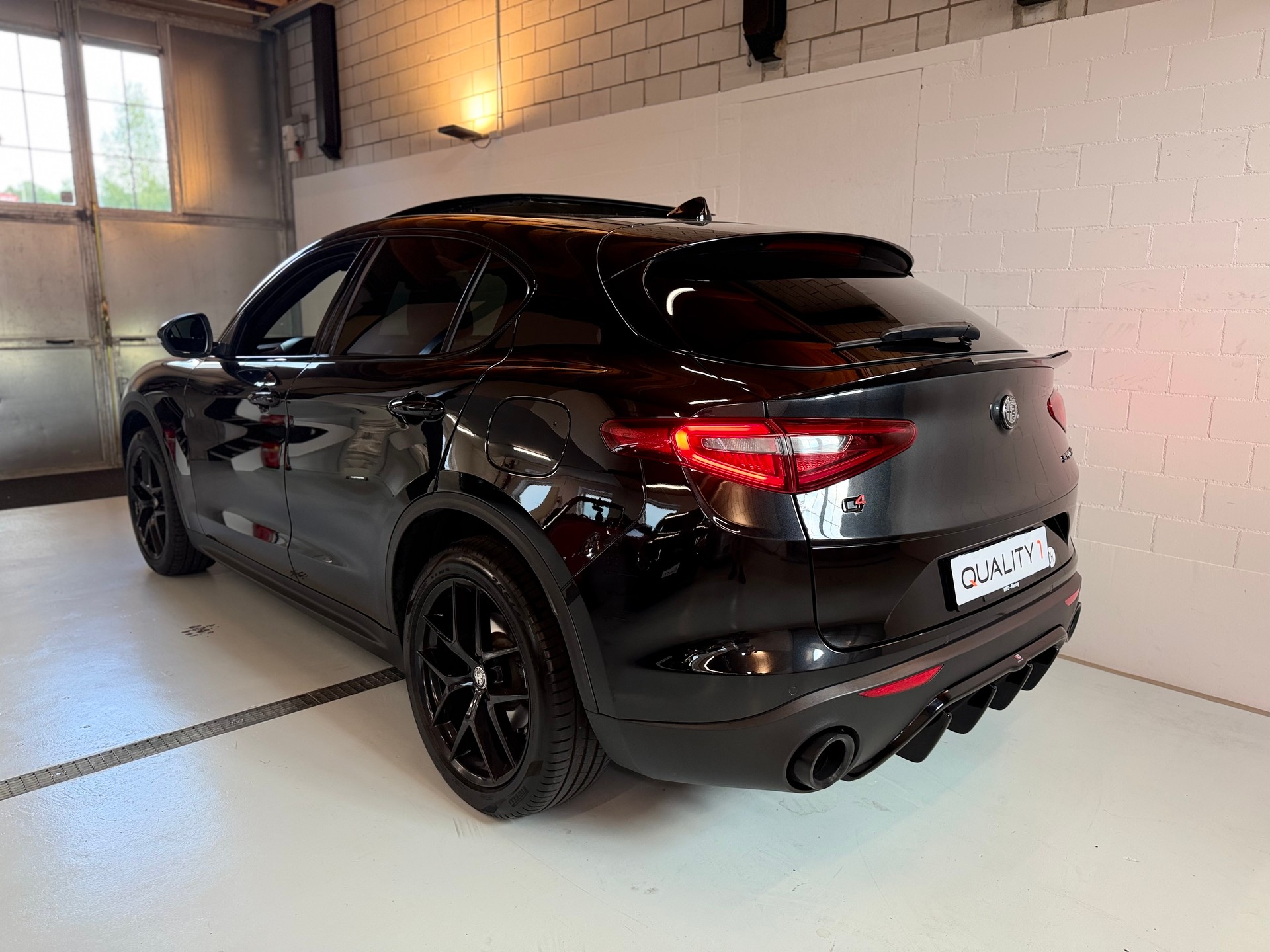 ALFA ROMEO Stelvio 2.0 Super Q4 Automatic-image-4