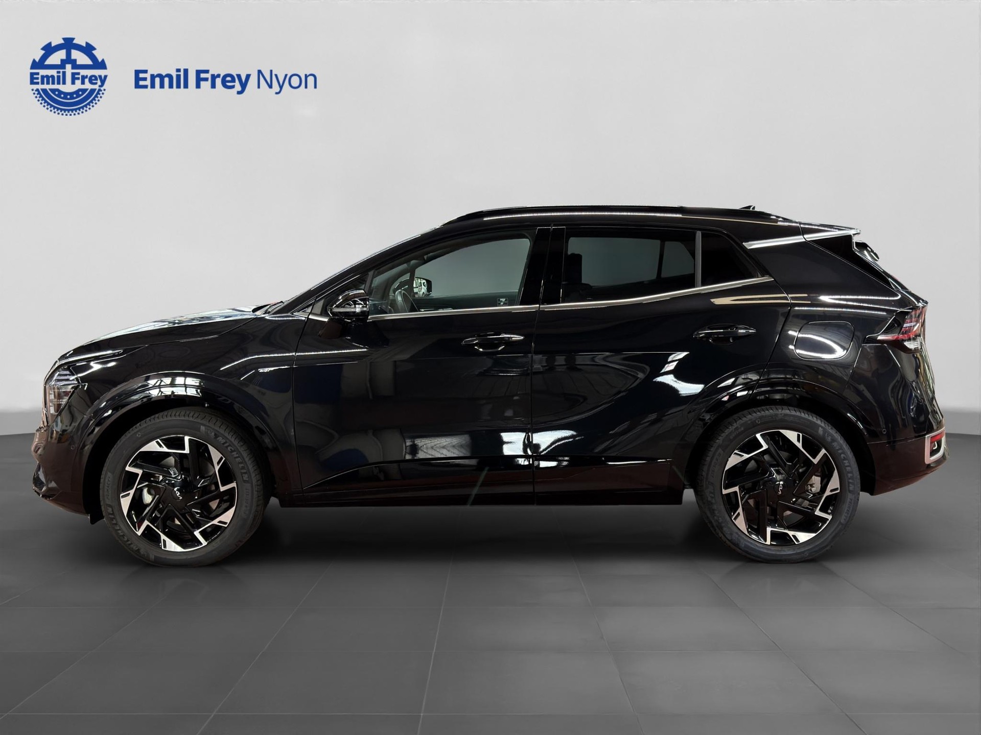 KIA Sportage 1.6 T-GDi PHEV GT-Line-showroom-element-2