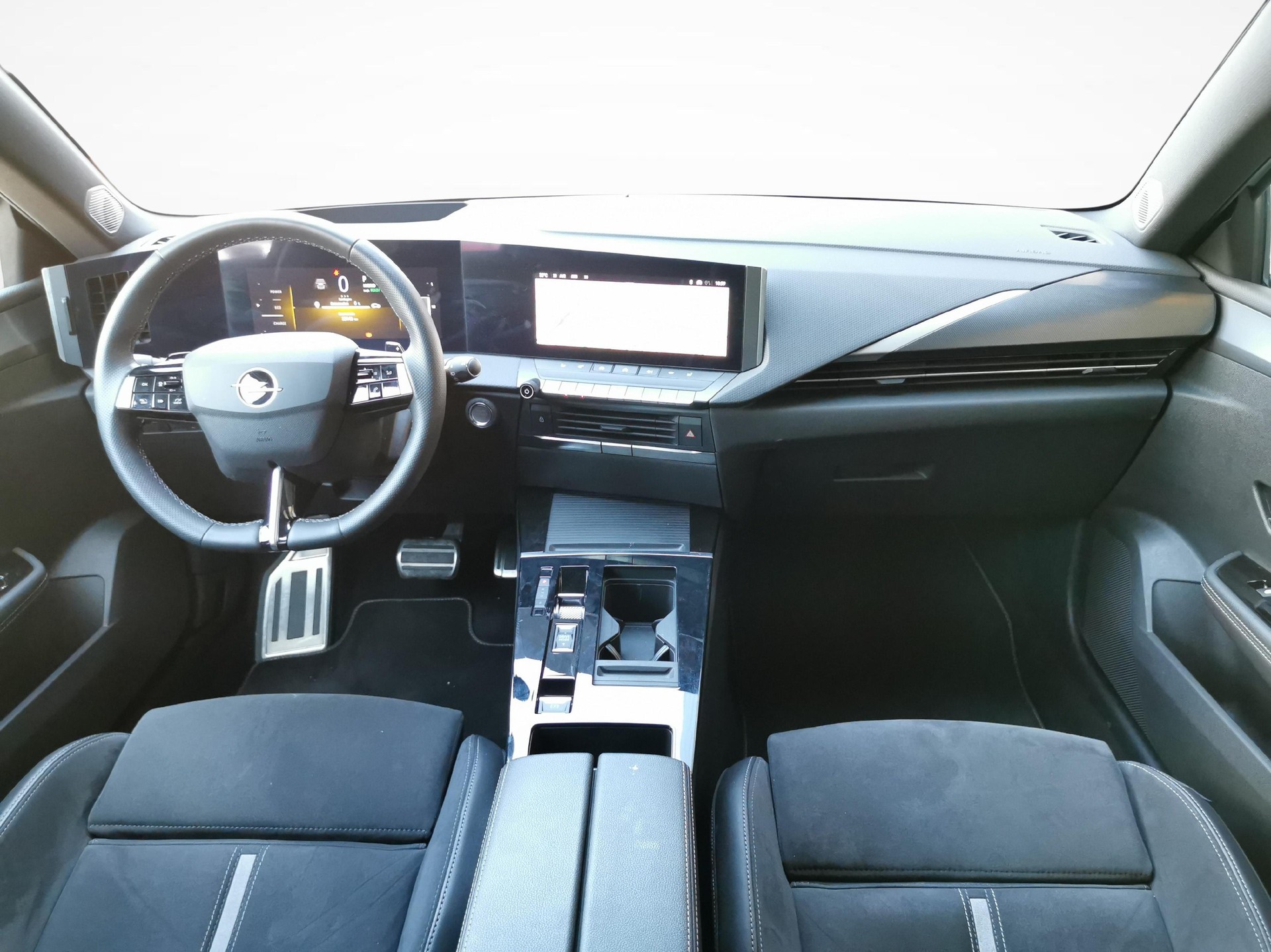 OPEL Astra Sports Tourer 1.6 T PHEV 225 GSe-image-5