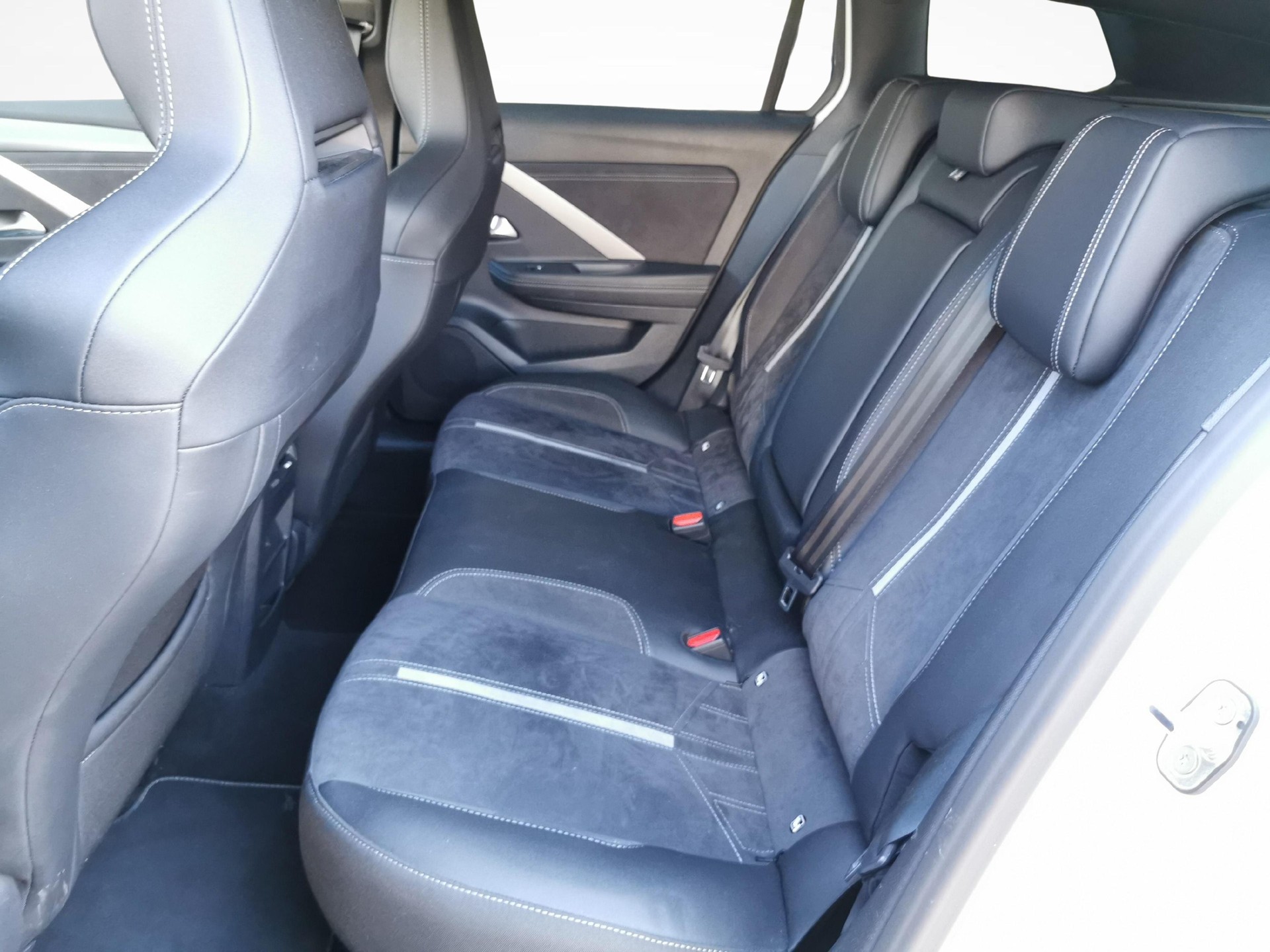 OPEL Astra Sports Tourer 1.6 T PHEV 225 GSe-image-7