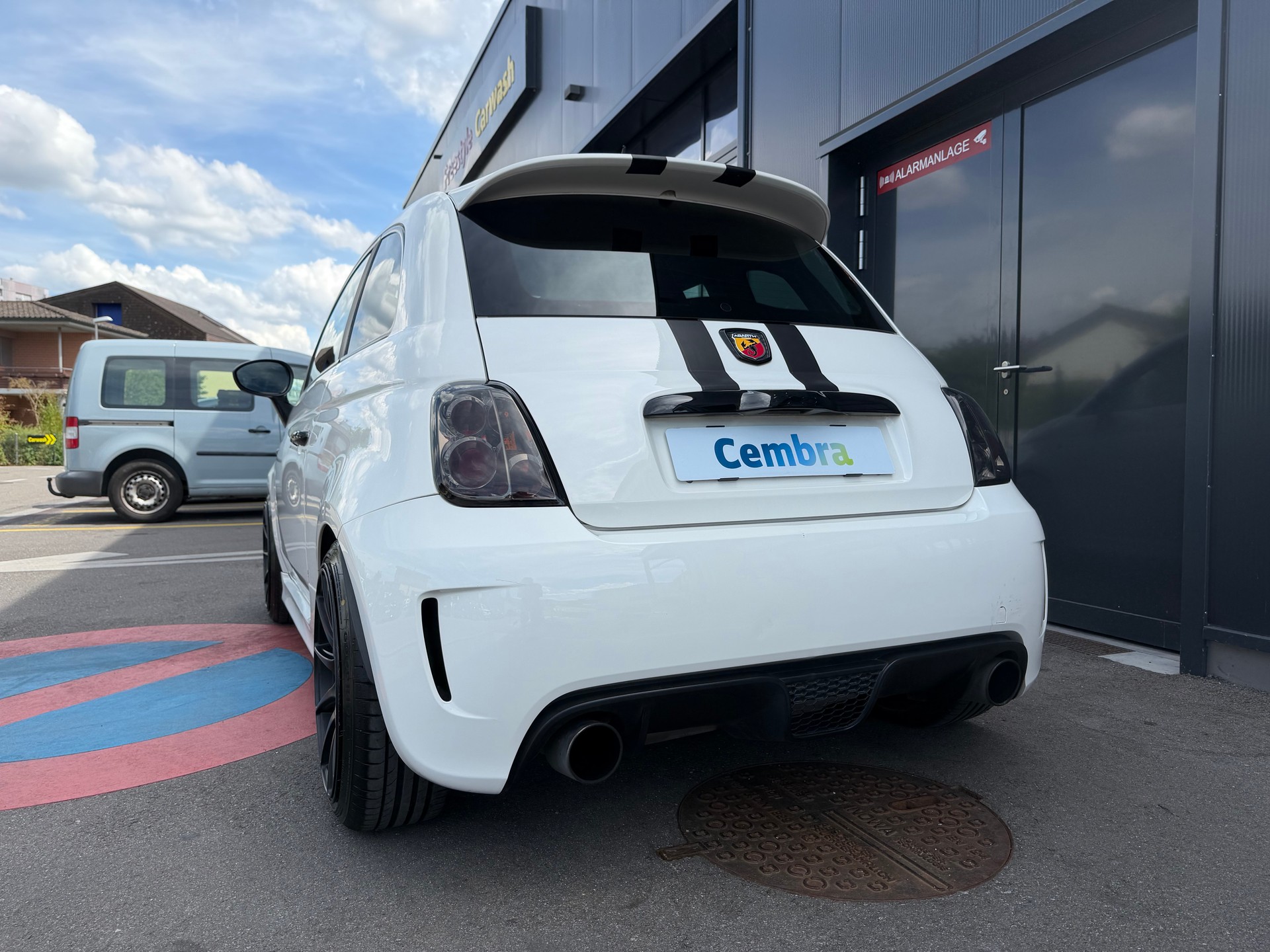 FIAT 500 1.4 16V Turbo Abarth-image-6