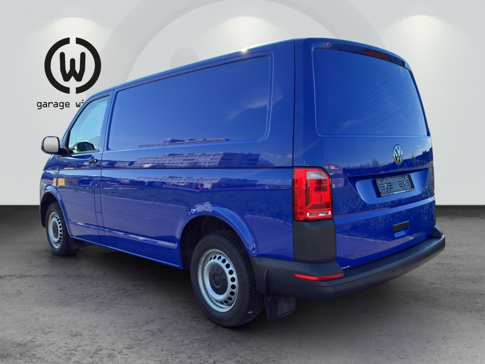 VW T6 2.0 TDI Entry-image-2