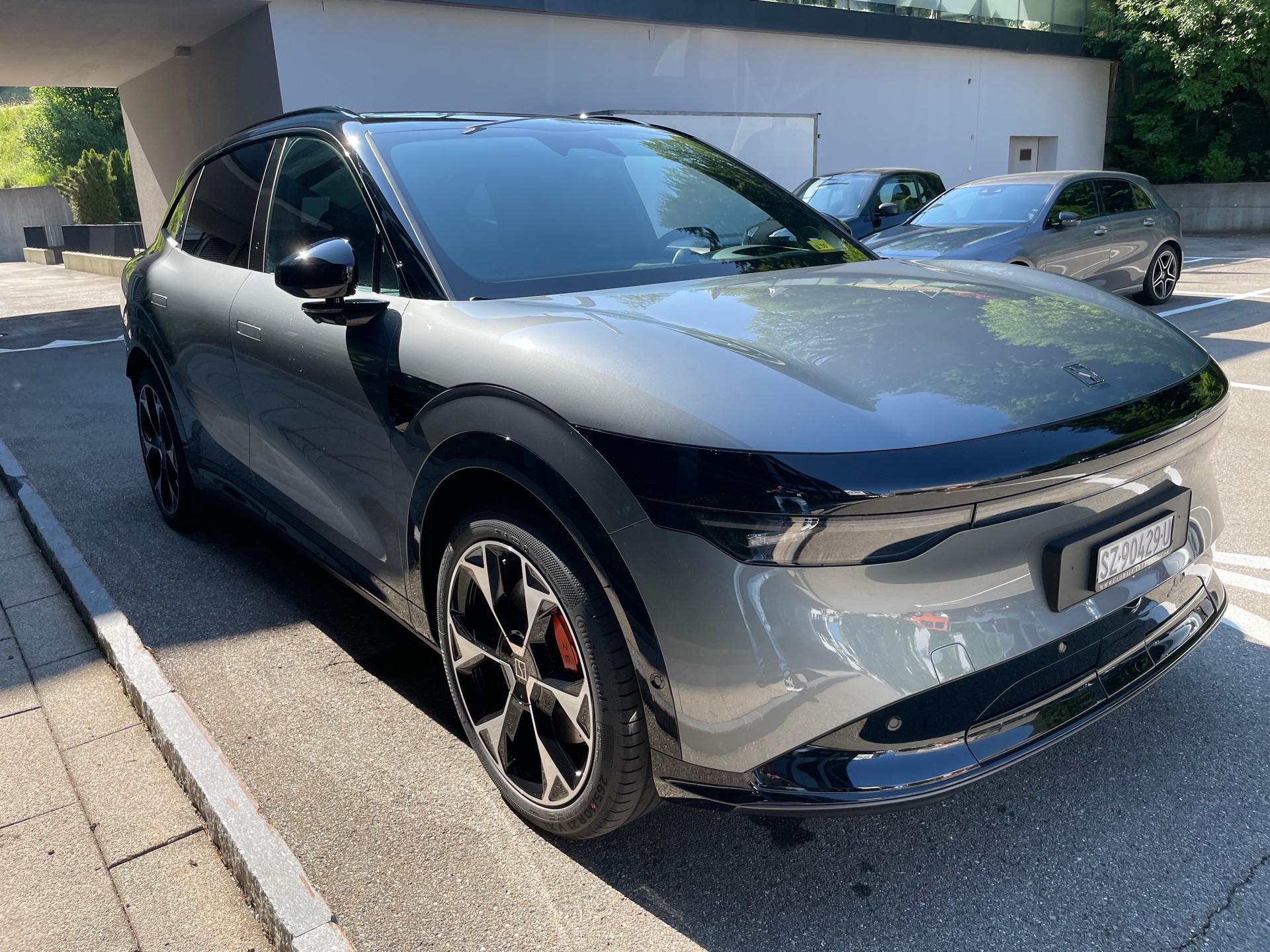 ZEEKR ZEEKR 7X 100kWh Privilege AWD mit Comfort und Cockpitpaket, AHK, Modell 2026-image-9