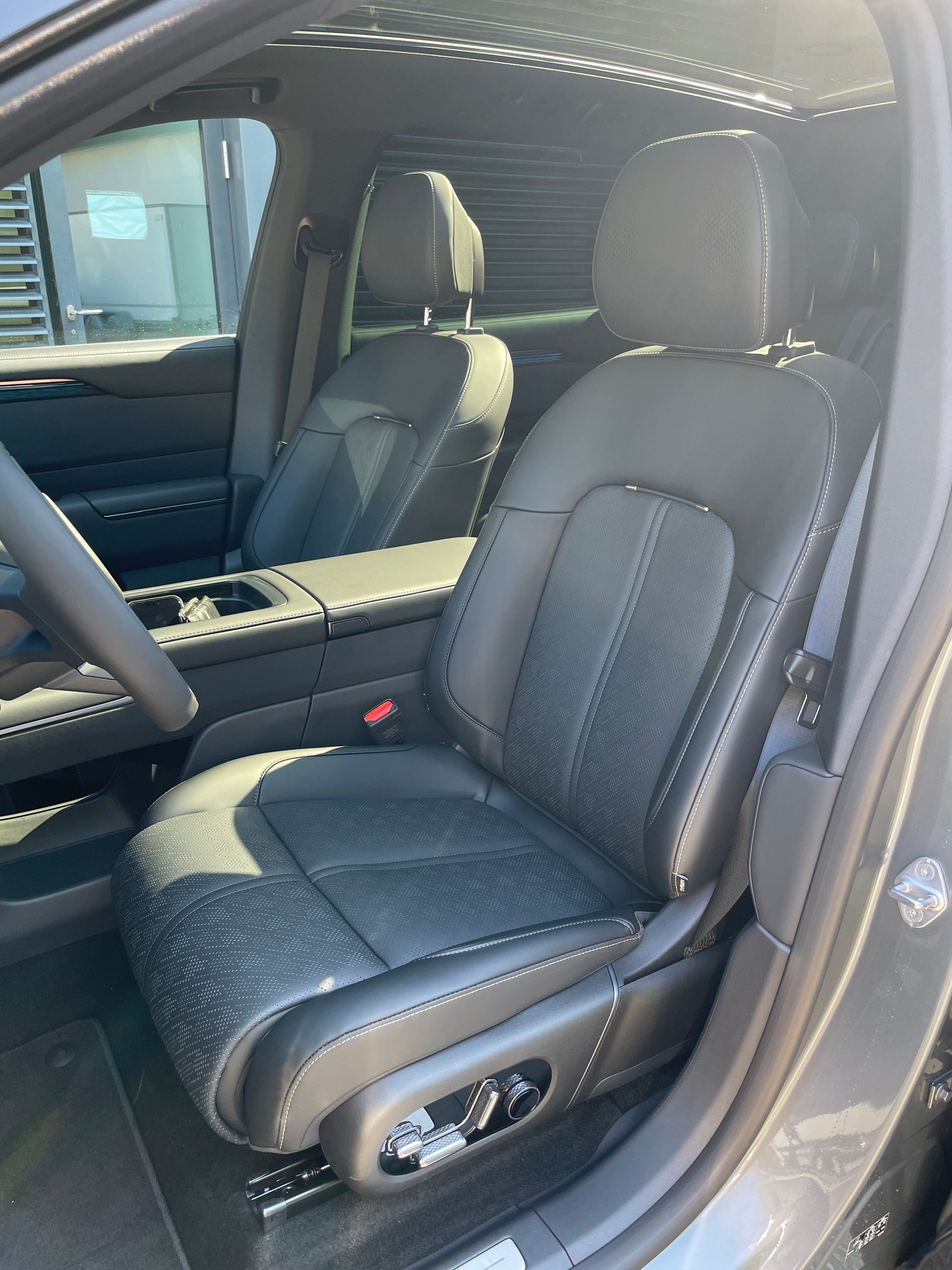 ZEEKR ZEEKR 7X 100kWh Privilege AWD mit Comfort und Cockpitpaket, AHK, Modell 2026-image-15