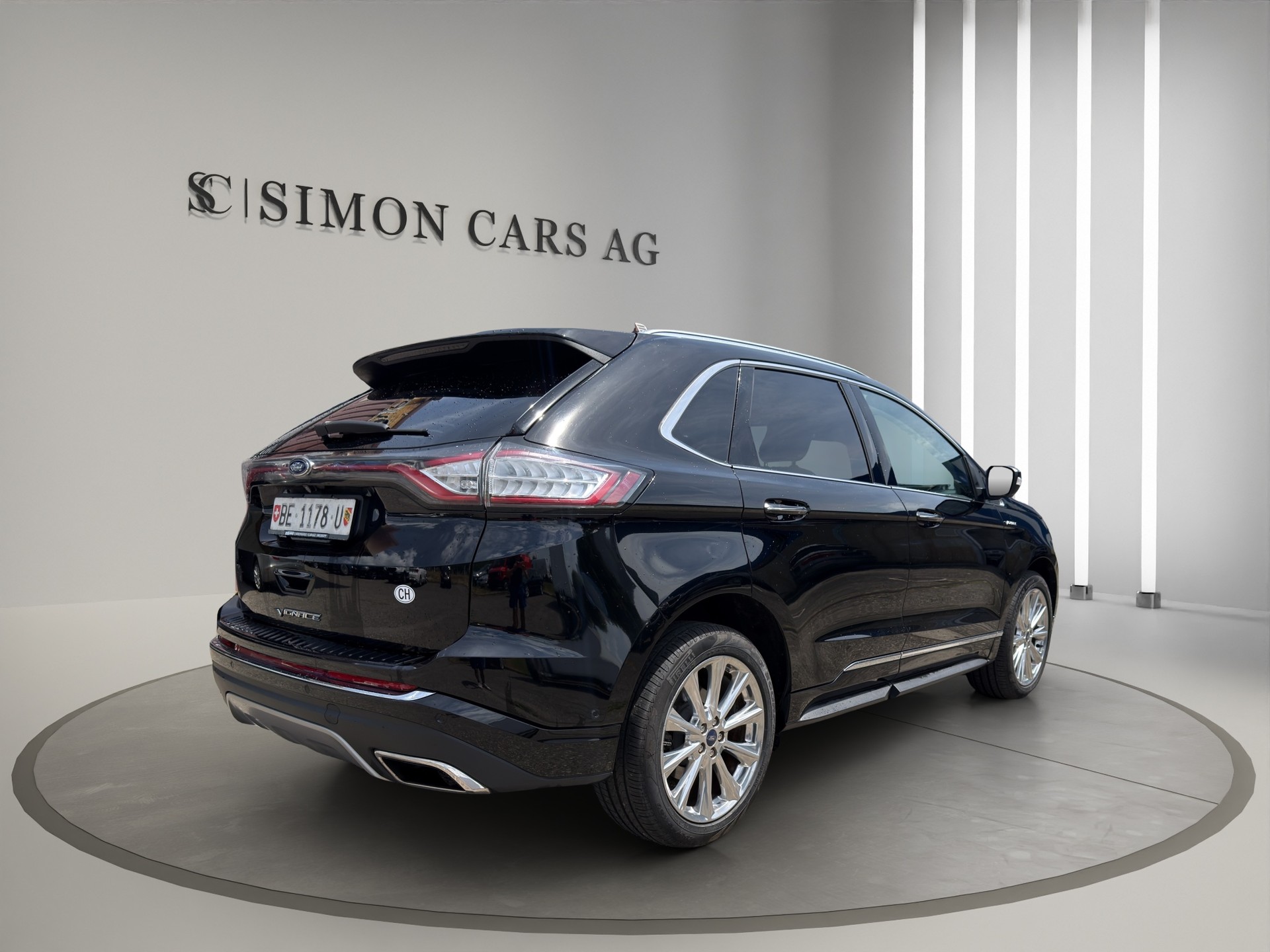 FORD Edge 2.0 TDCi Vignale 4WD PowerShift-image-3