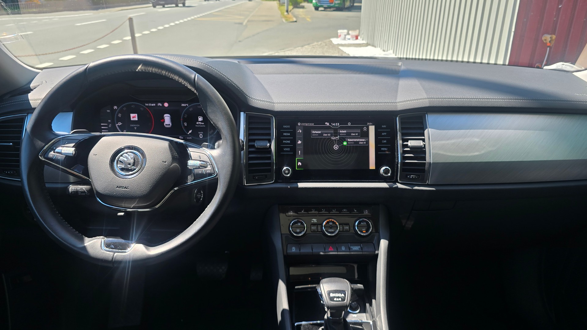 SKODA Kodiaq 2.0 TDI CR Clever 4x4 DSG-image-12