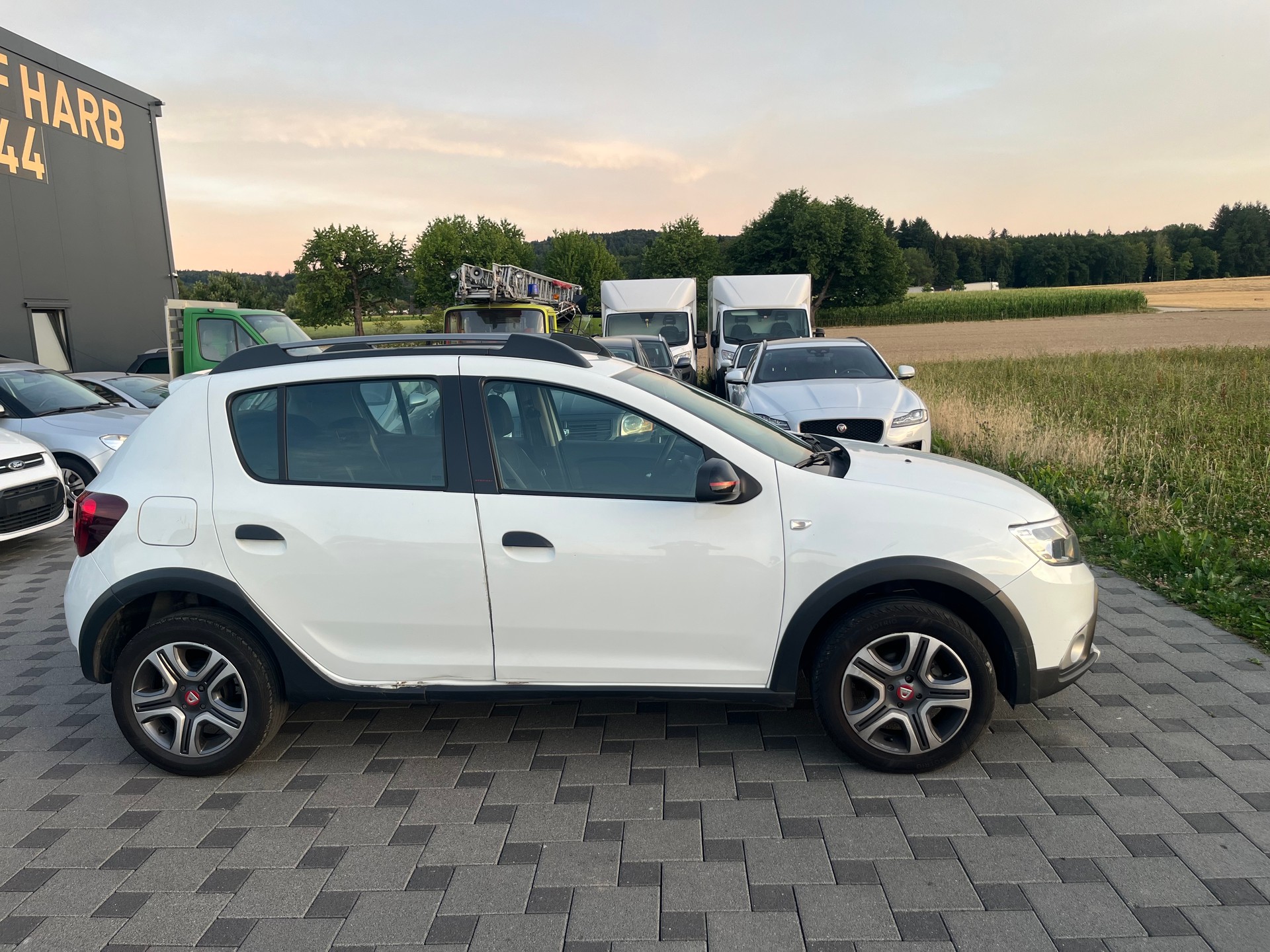 DACIA Sandero1.5dCi Stepway-image-2