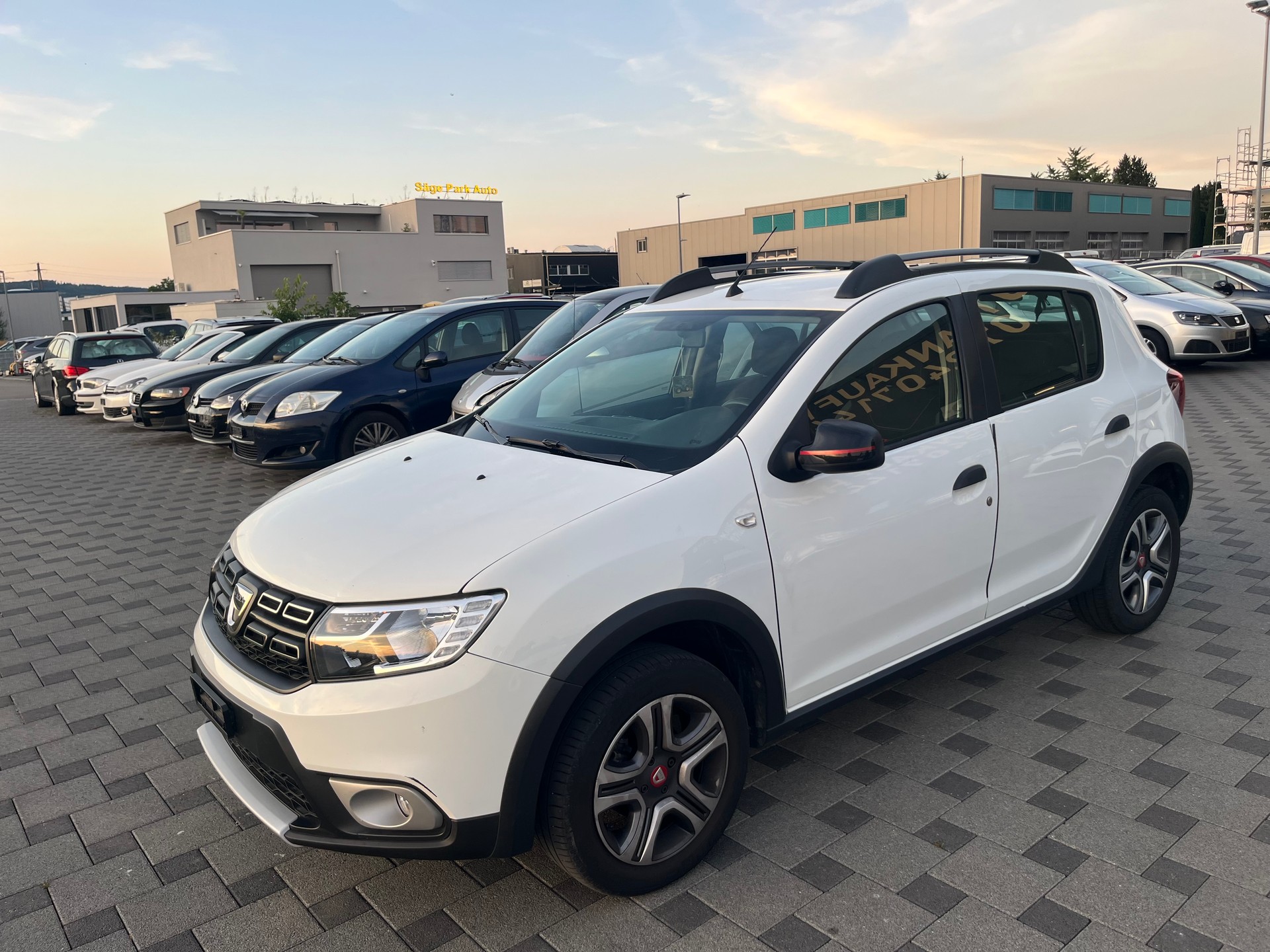 DACIA Sandero1.5dCi Stepway-image-4