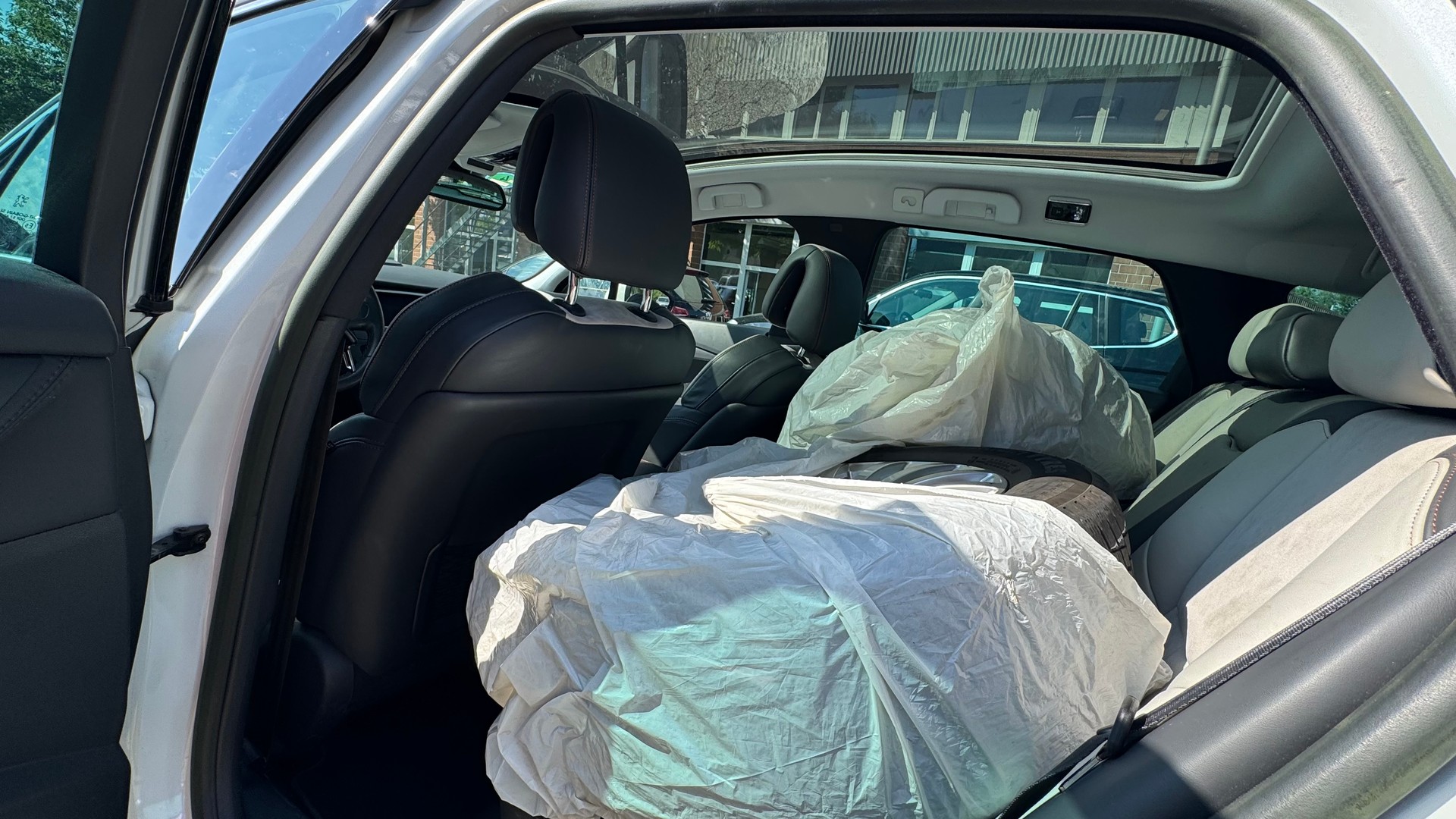 PEUGEOT 508 2.0 HDI Hybrid4 Allure EGS6-image-8
